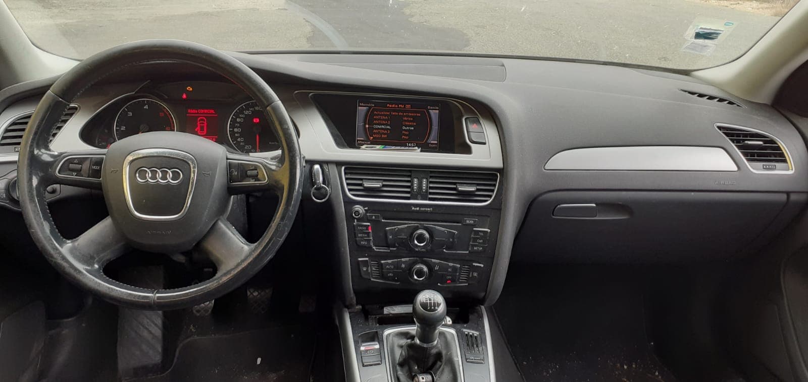 Audi A4 2.0 TDI · Ano 2011 — imagen 28