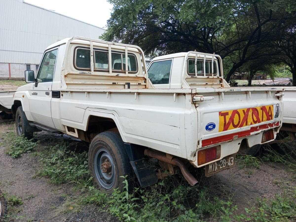 Toyota Landcruiser — imagem 6