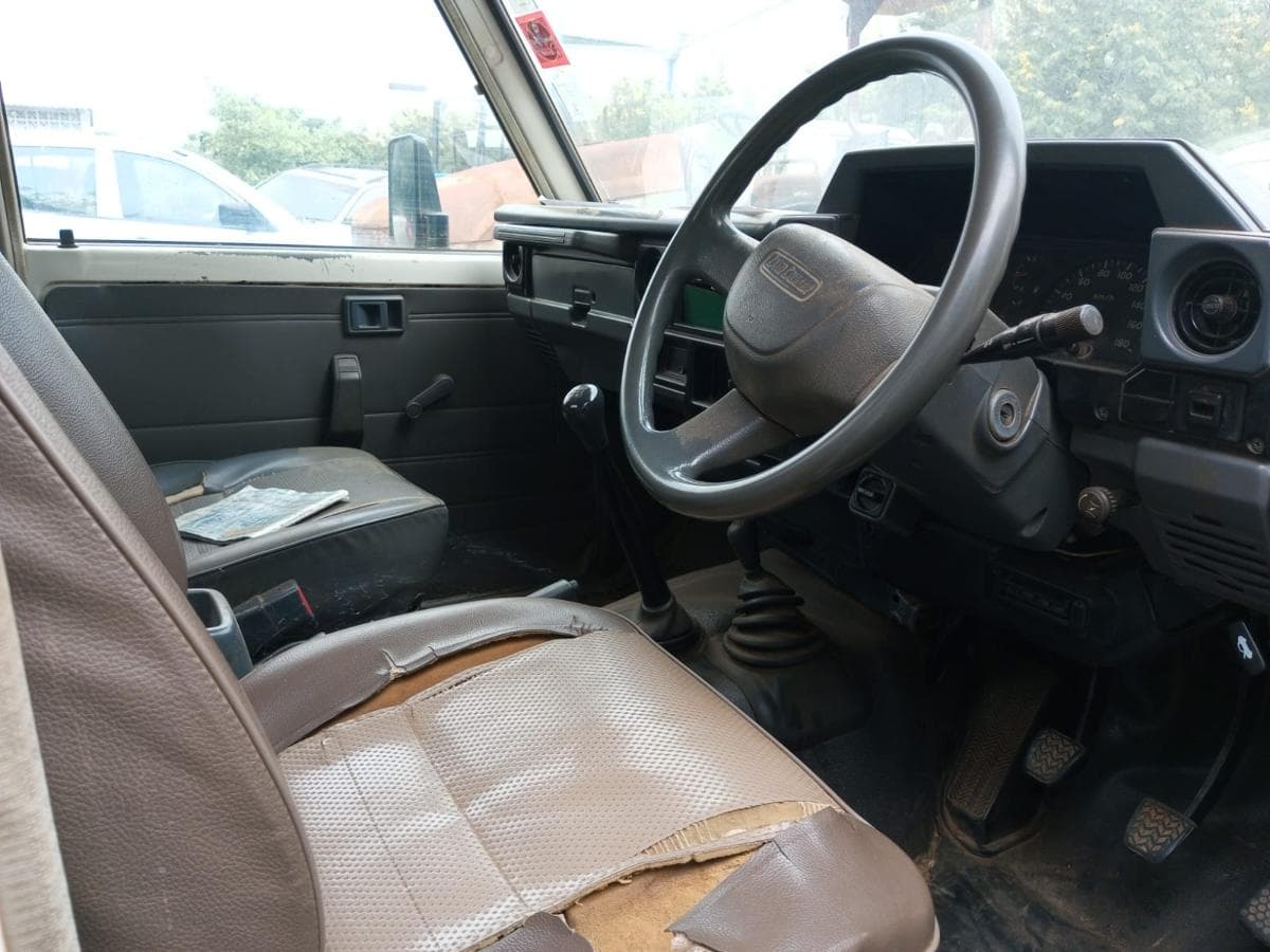 Toyota Landcruiser — imagem 7