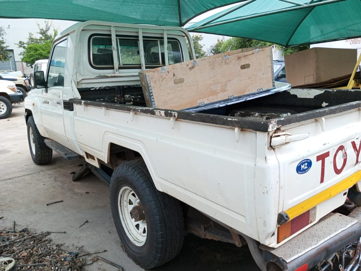 Toyota Landcruiser — imagen 7