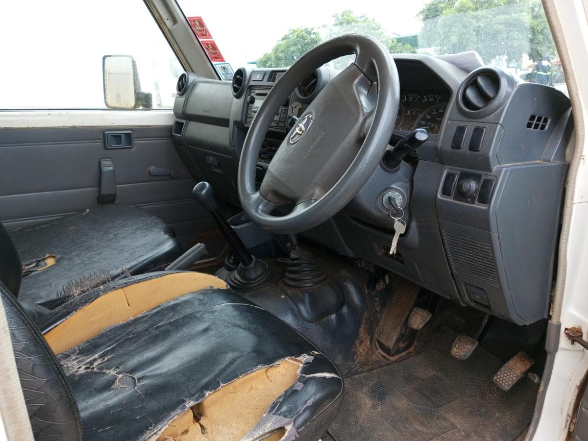 Toyota Landcruiser — imagen 5