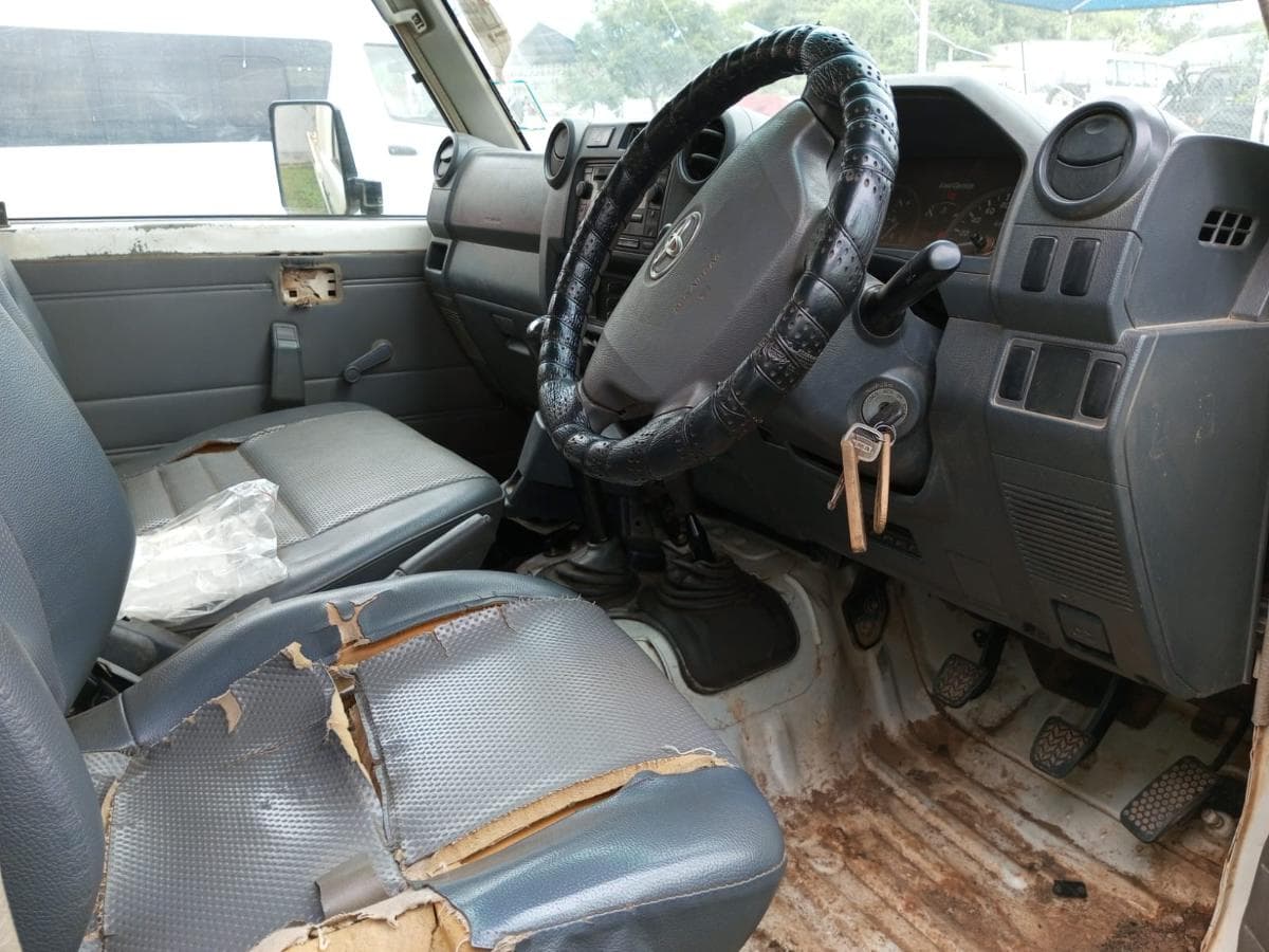 Toyota Landcruiser — imagem 4