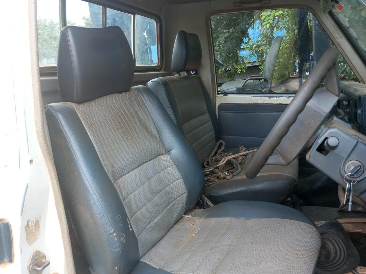 Toyota Landcruiser — imagem 3