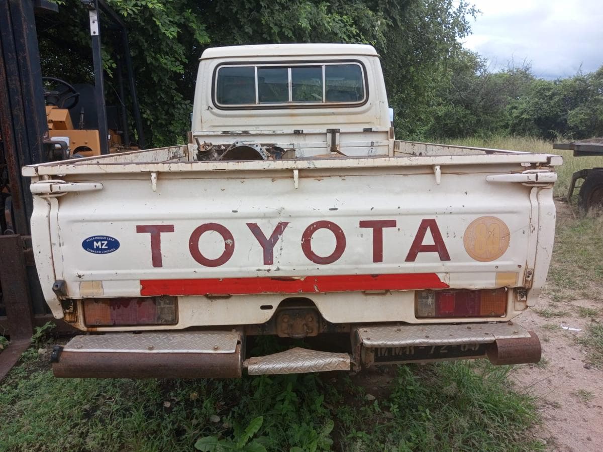 Toyota Landcruiser — imagem 7