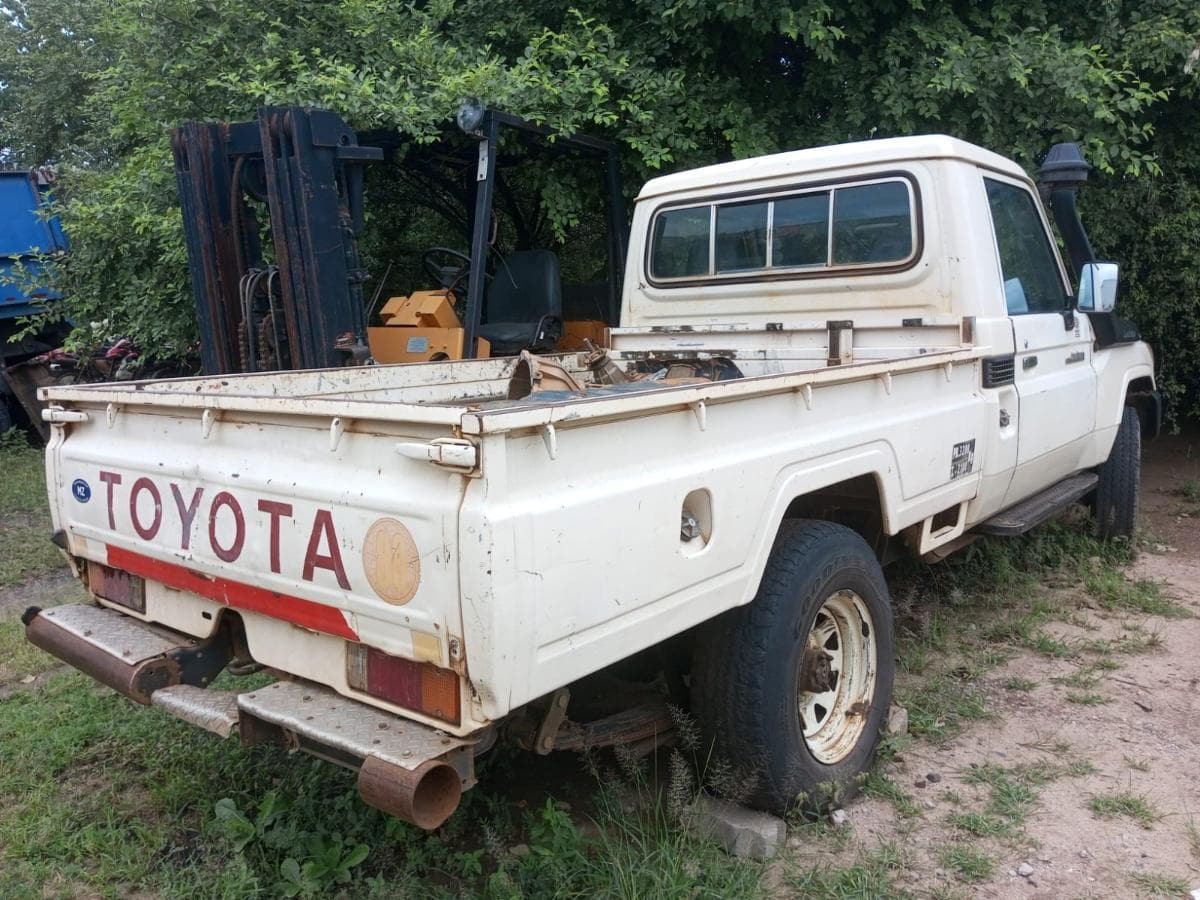 Toyota Landcruiser — imagem 4