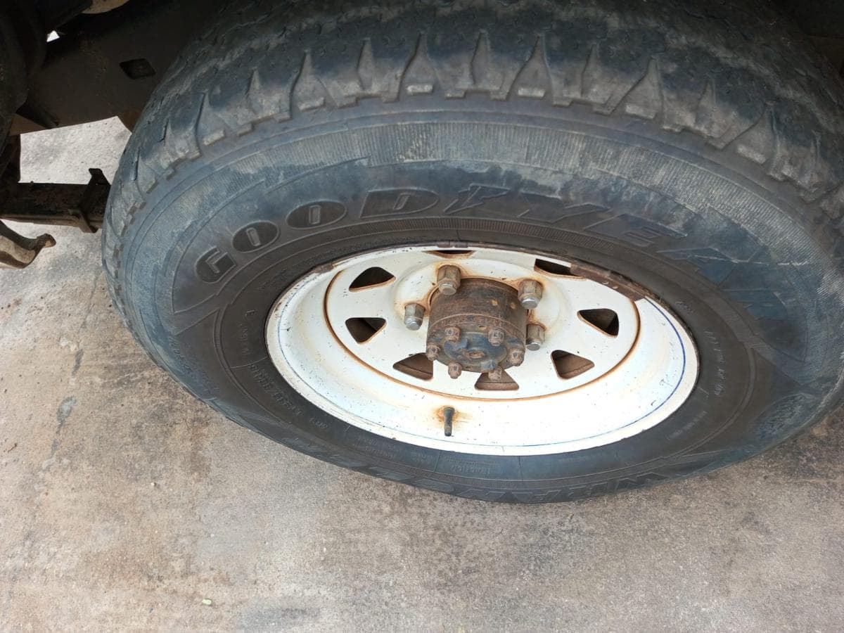 Toyota Landcruiser — imagen 9