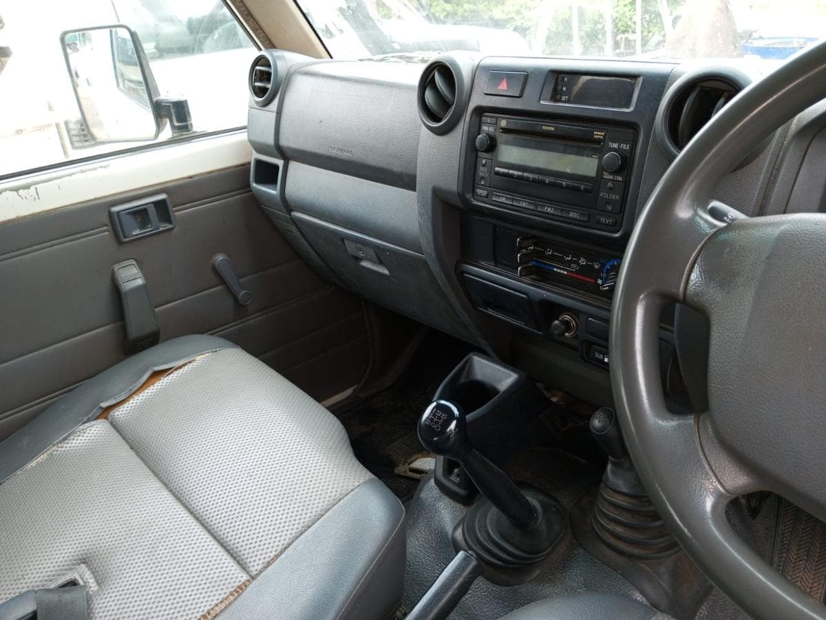 Toyota Landcruiser — imagen 15