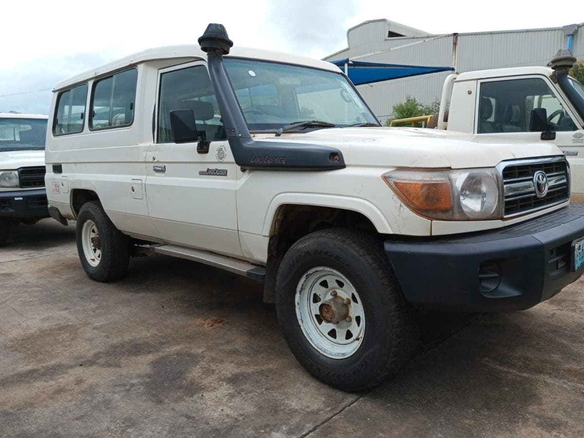 Toyota Landcruiser — imagen 3