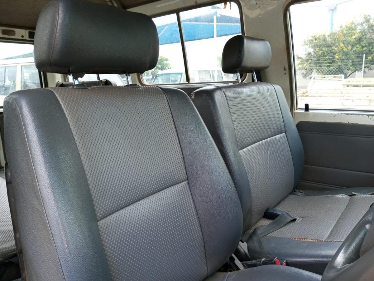 Toyota Landcruiser — imagen 11