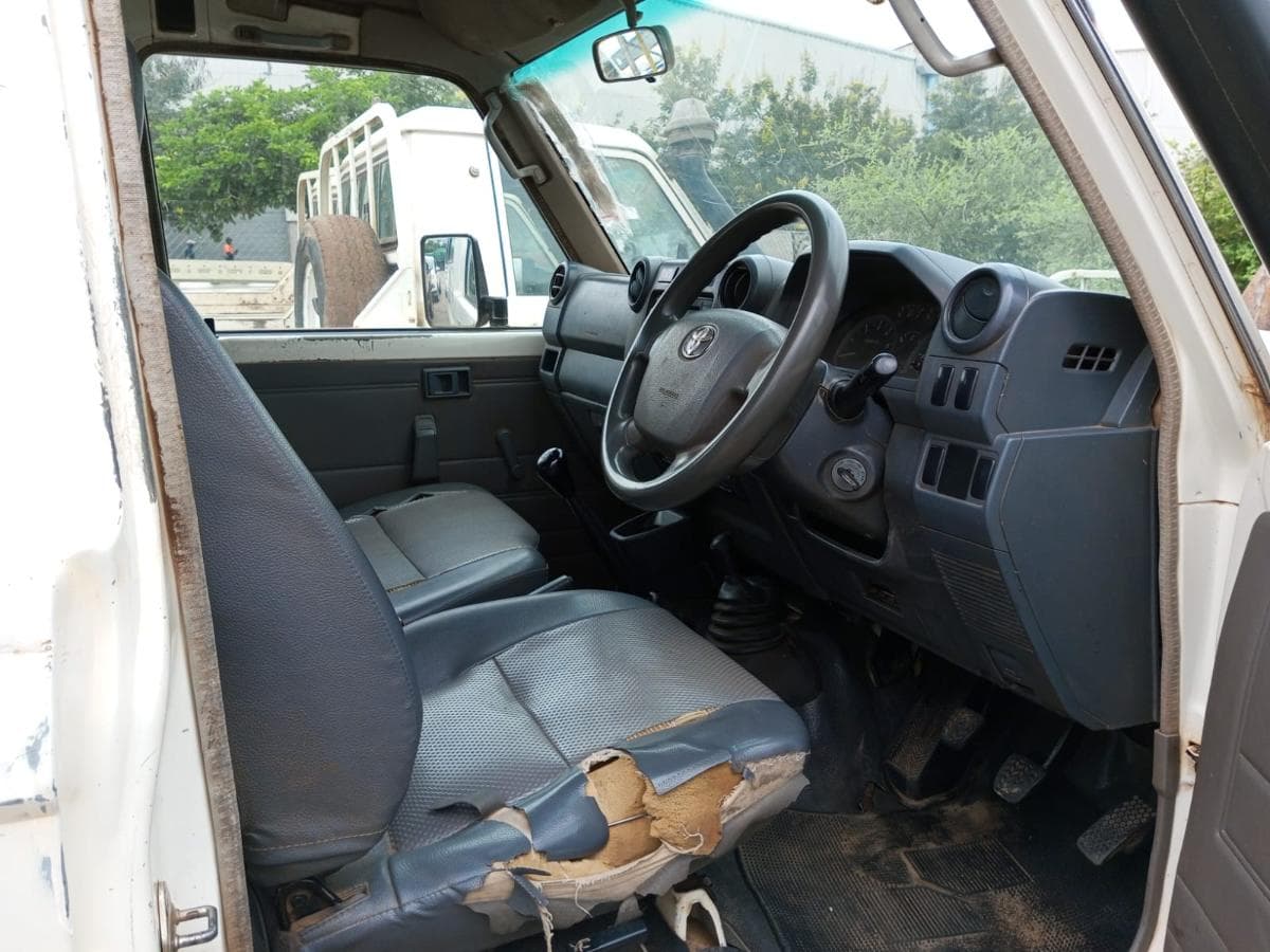 Toyota Landcruiser — imagen 10