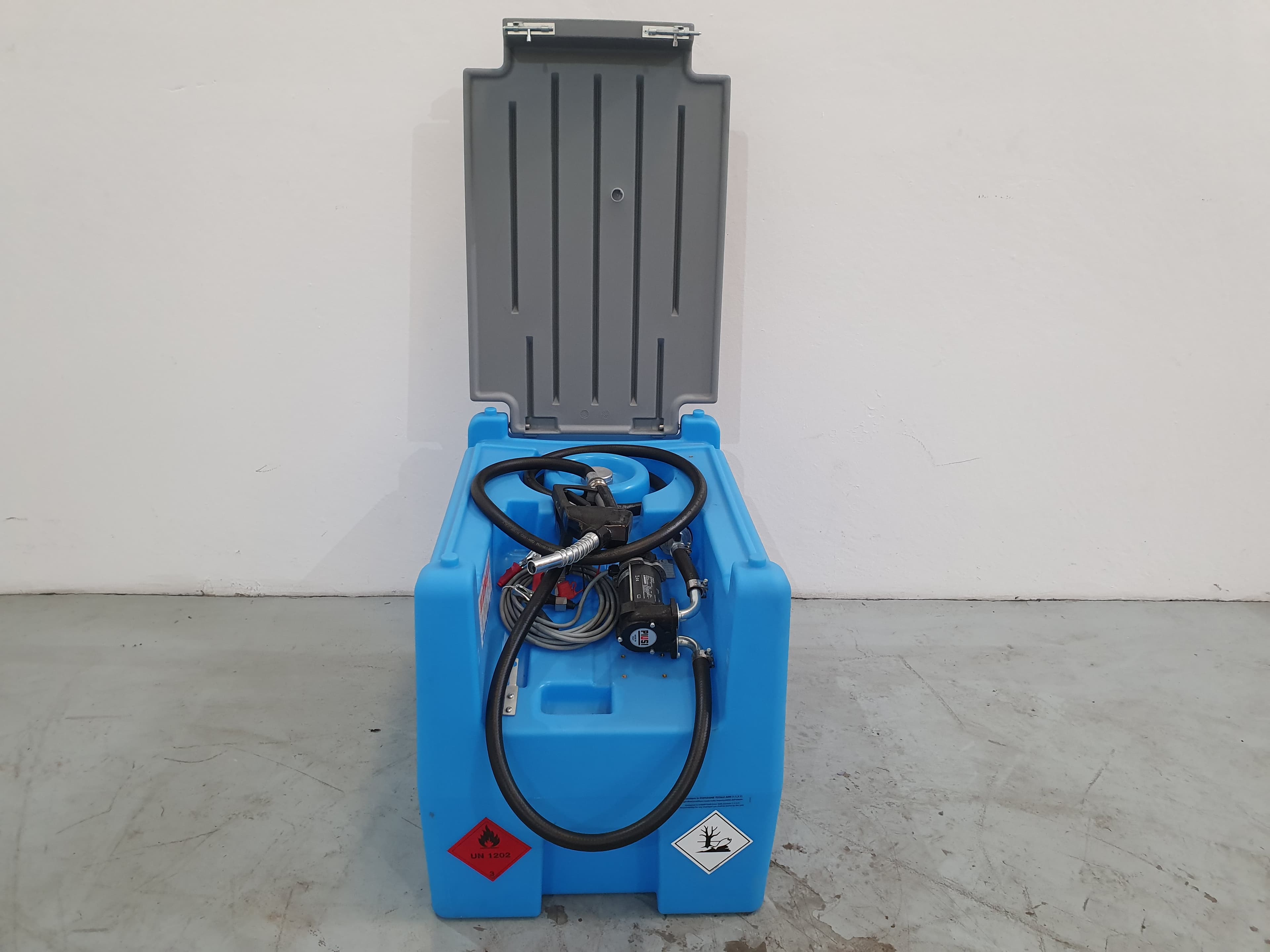 Fuel Tank — image 3