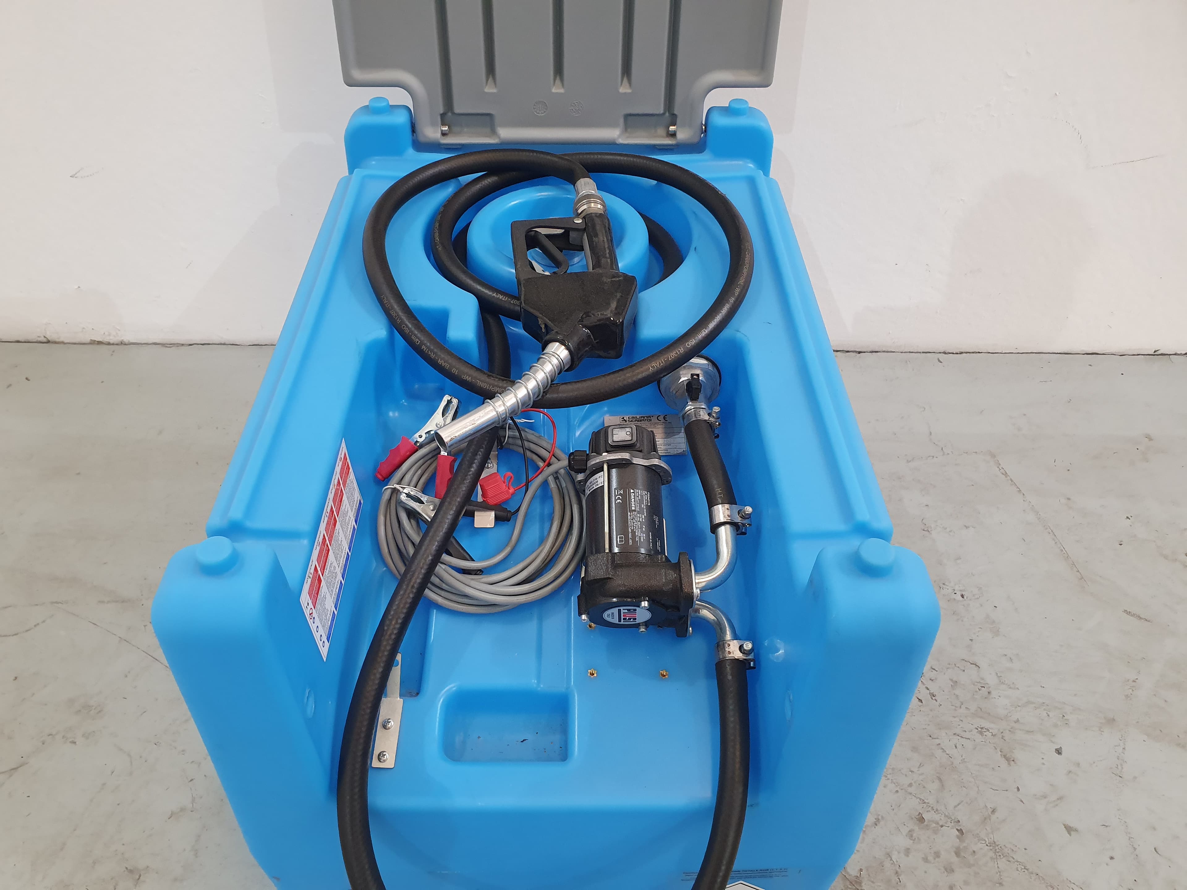 Fuel Tank — image 4