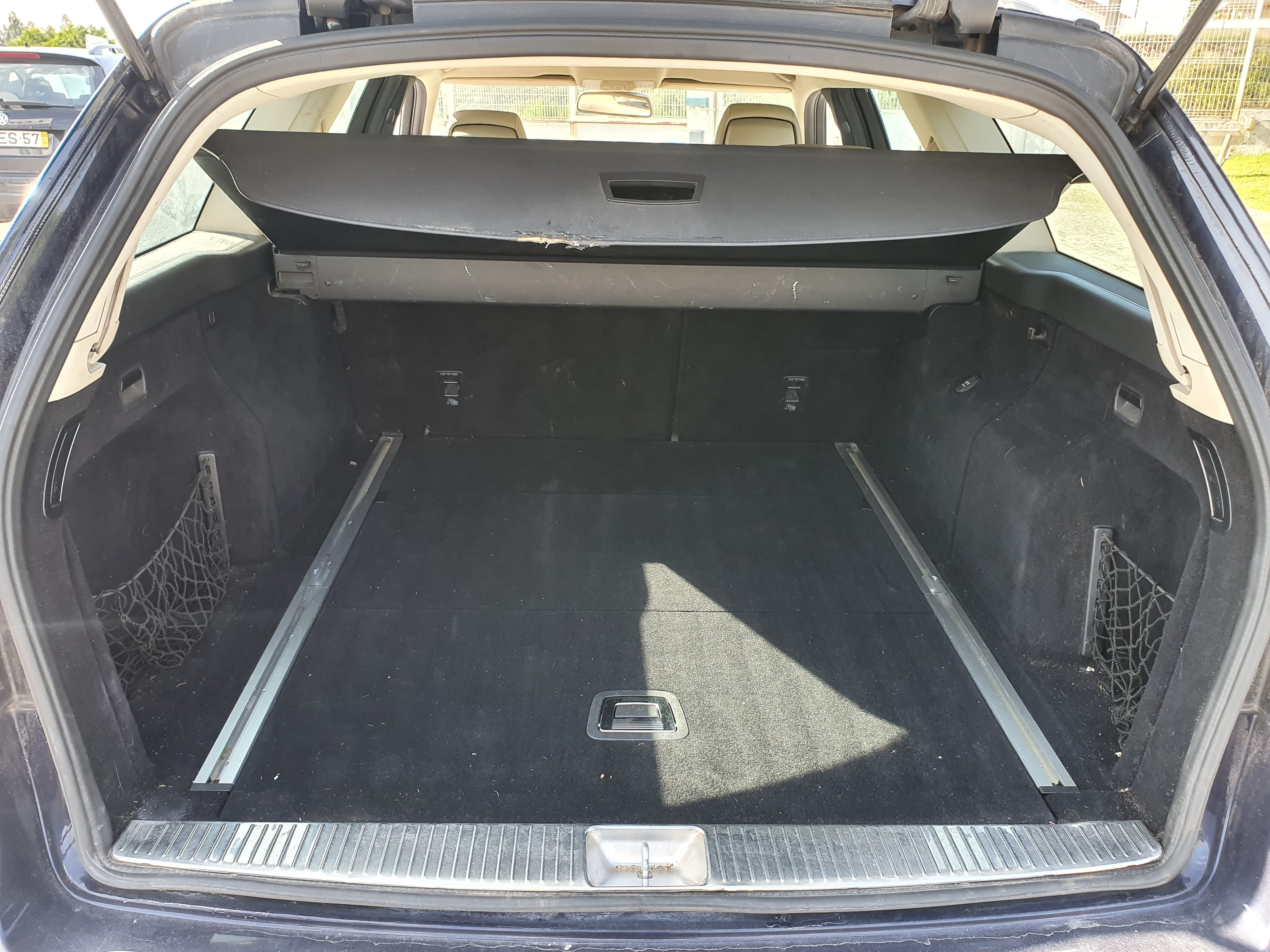 Mercedes-Benz E250 · Ano 2010 — imagen 9