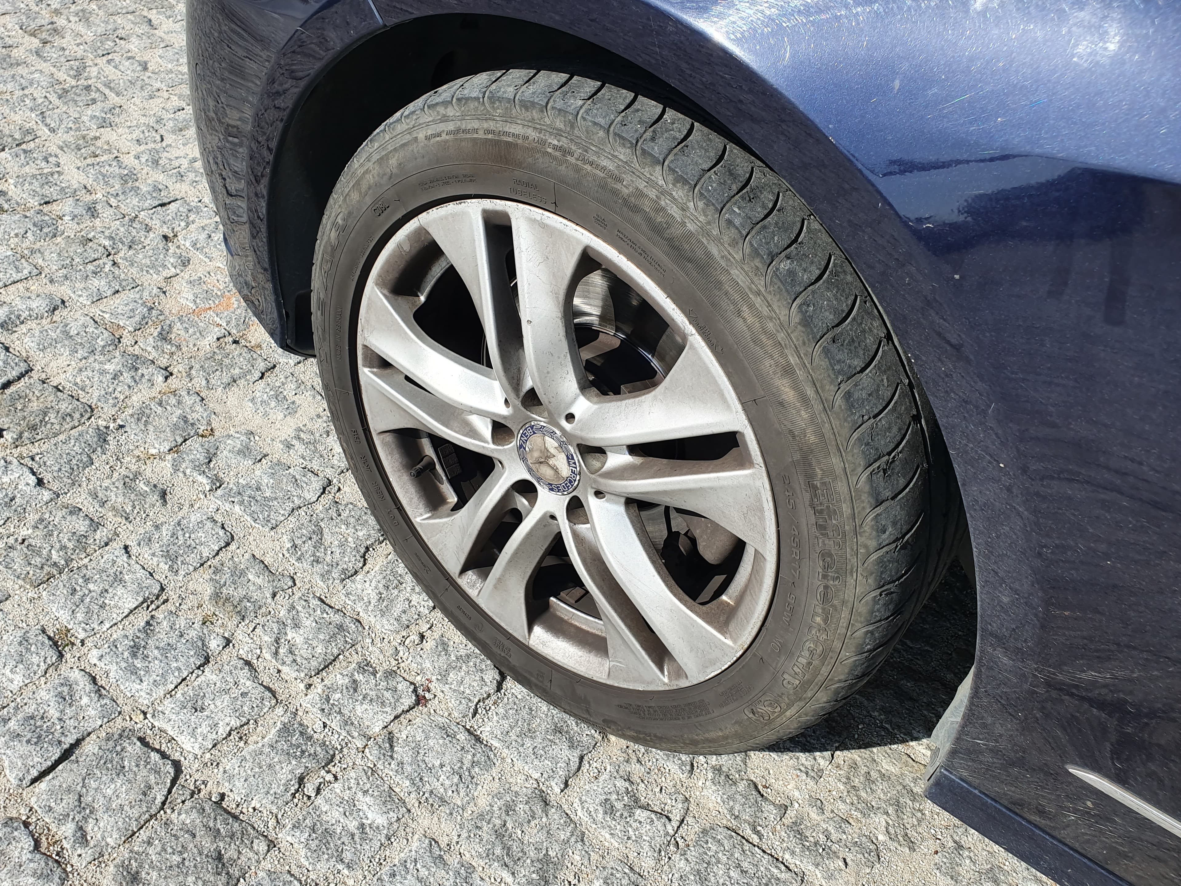 Mercedes-Benz E250 · Ano 2010 — imagen 15