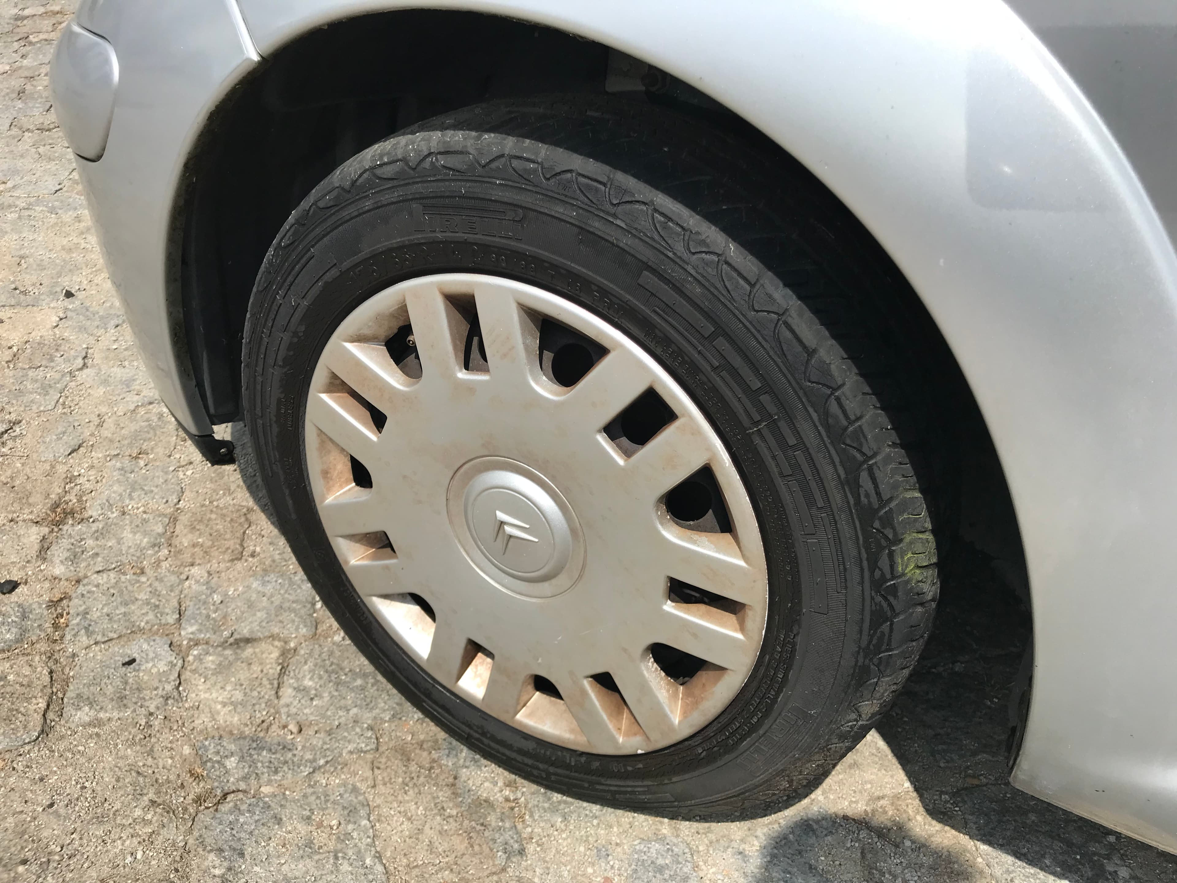 Citroën C3 1.4 HDI · Ano 2008 — image 17