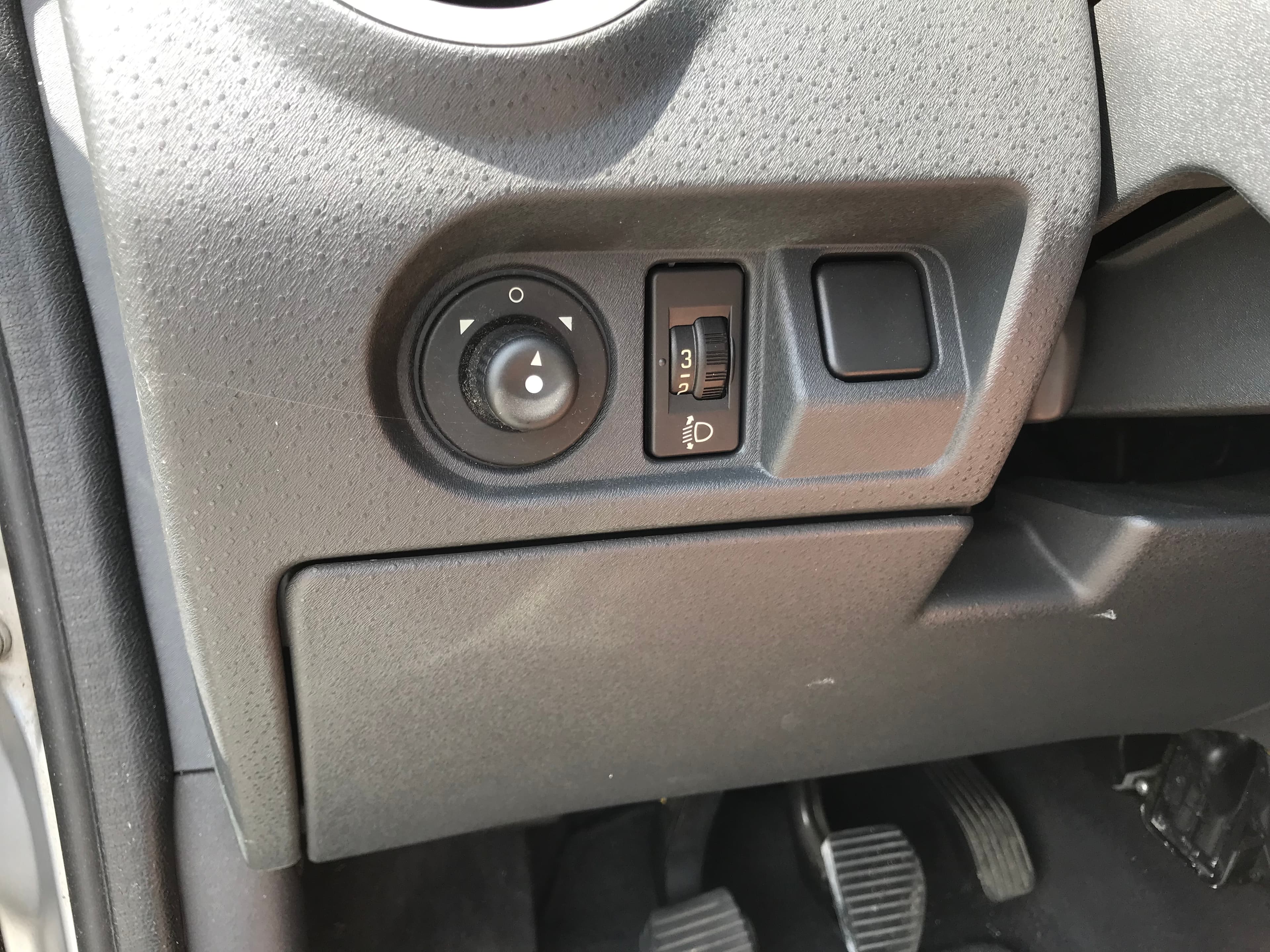 Citroën C3 1.4 HDI · Ano 2008 — image 40