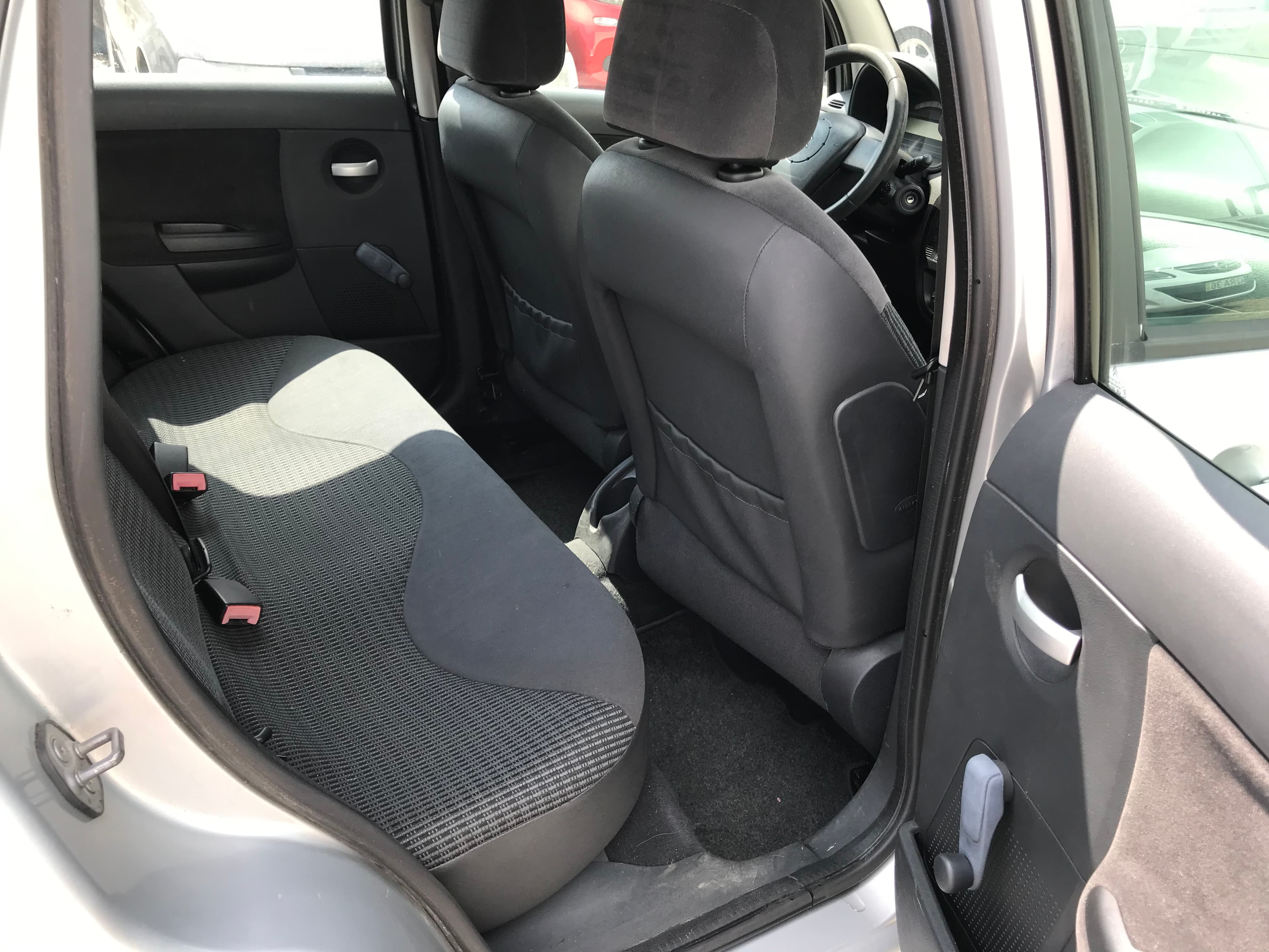 Citroën C3 1.4 HDI · Ano 2008 — image 20