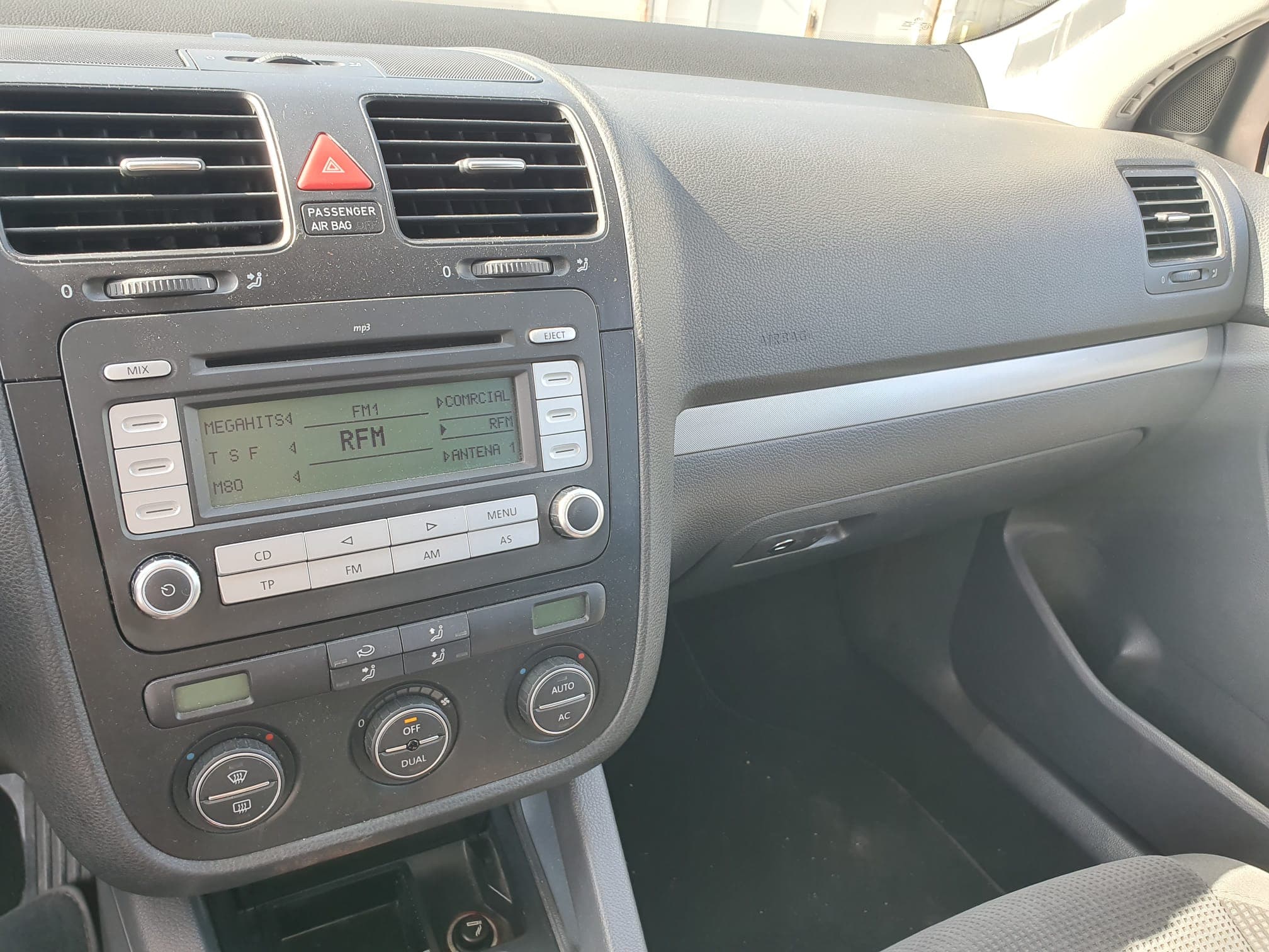 Volkswagen Golf Variant 1.9 TDI · Ano 2007 — imagen 21
