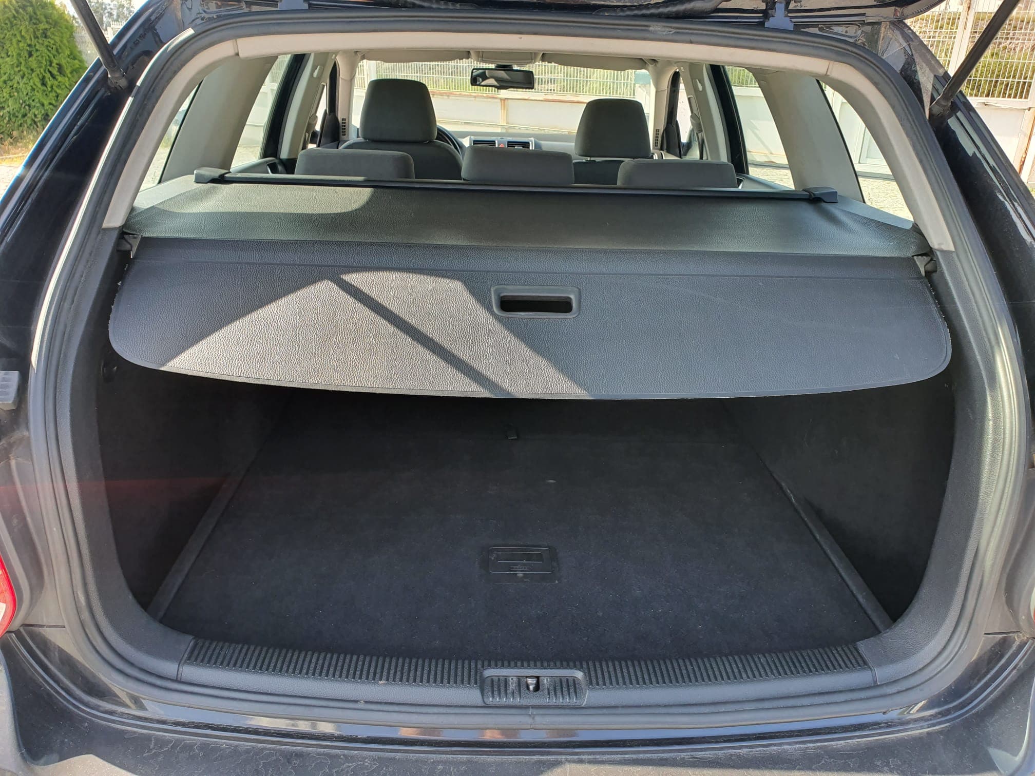Volkswagen Golf Variant 1.9 TDI · Ano 2007 — imagen 7