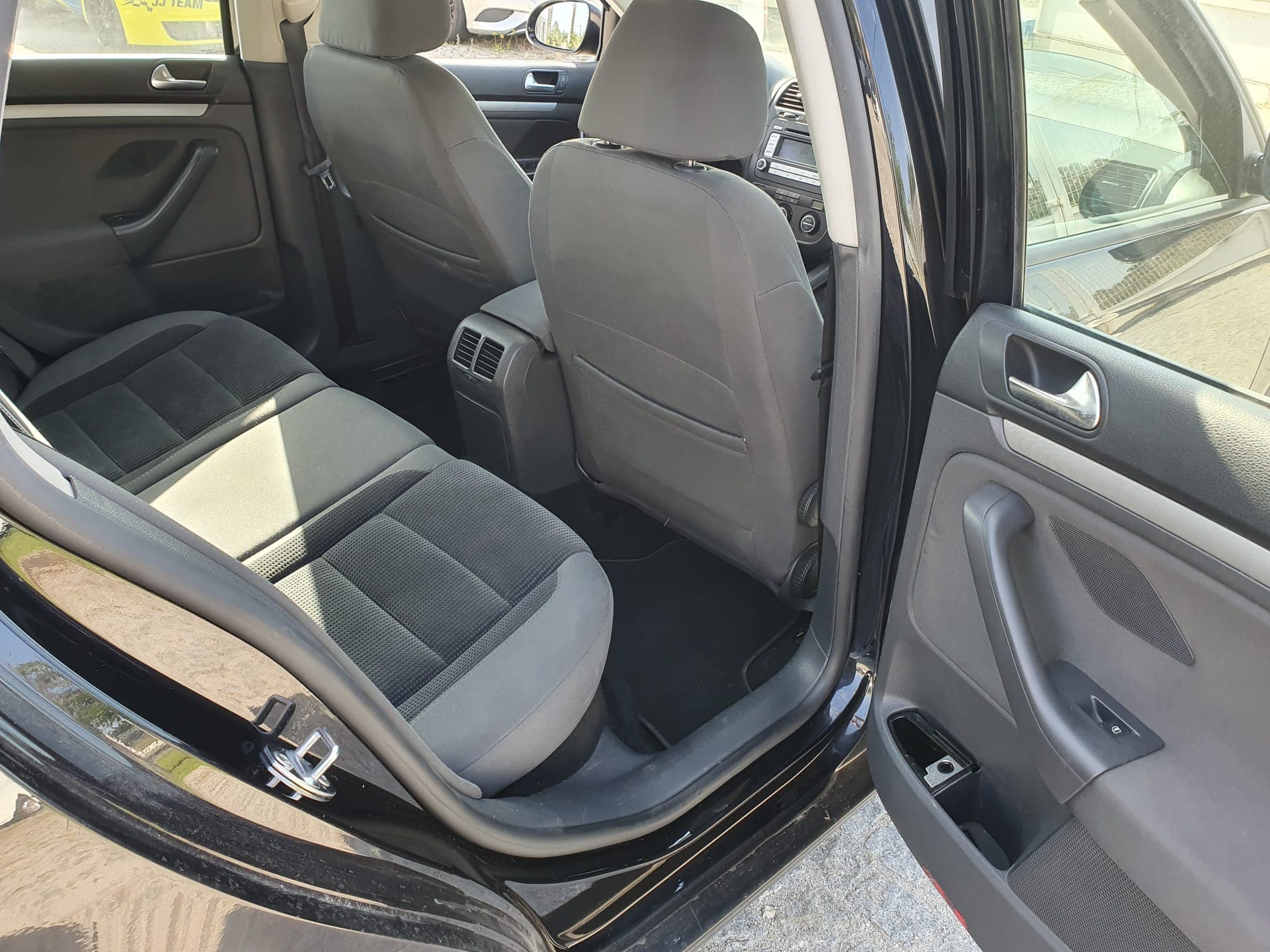 Volkswagen Golf Variant 1.9 TDI · Ano 2007 — imagen 38