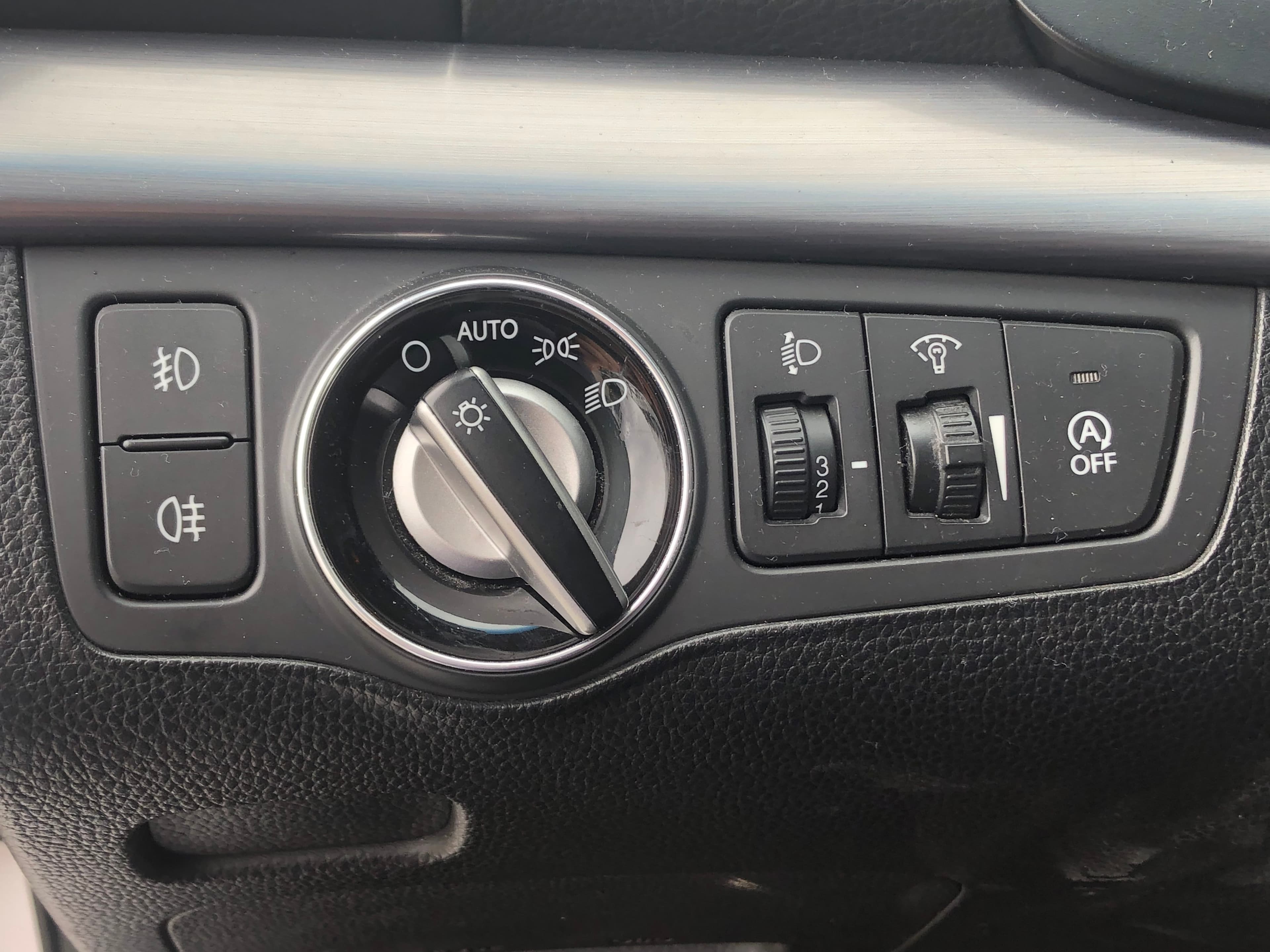 Hyundai i40 CRDI · Ano 2013 — imagem 24