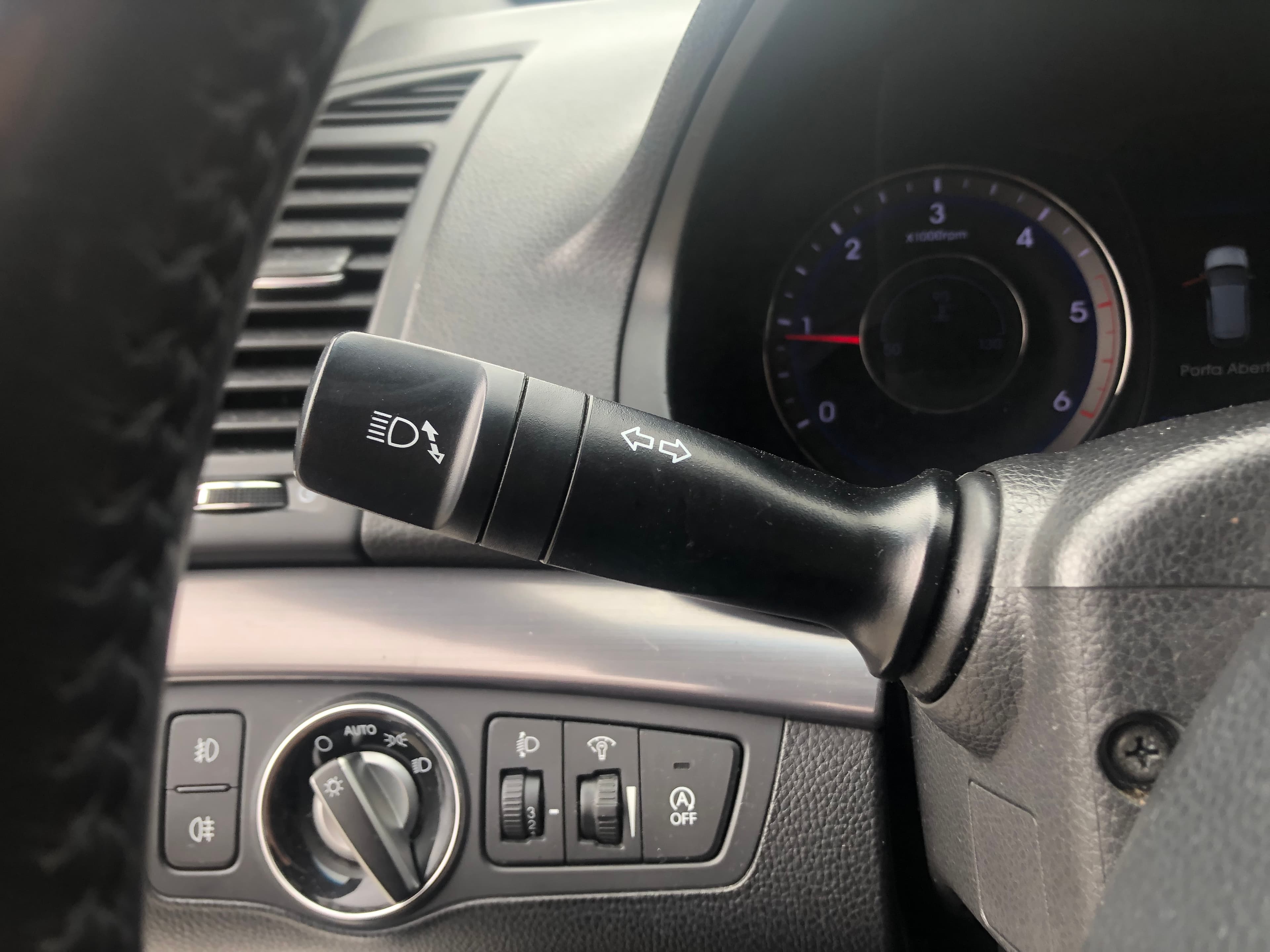 Hyundai i40 CRDI · Ano 2013 — imagem 31