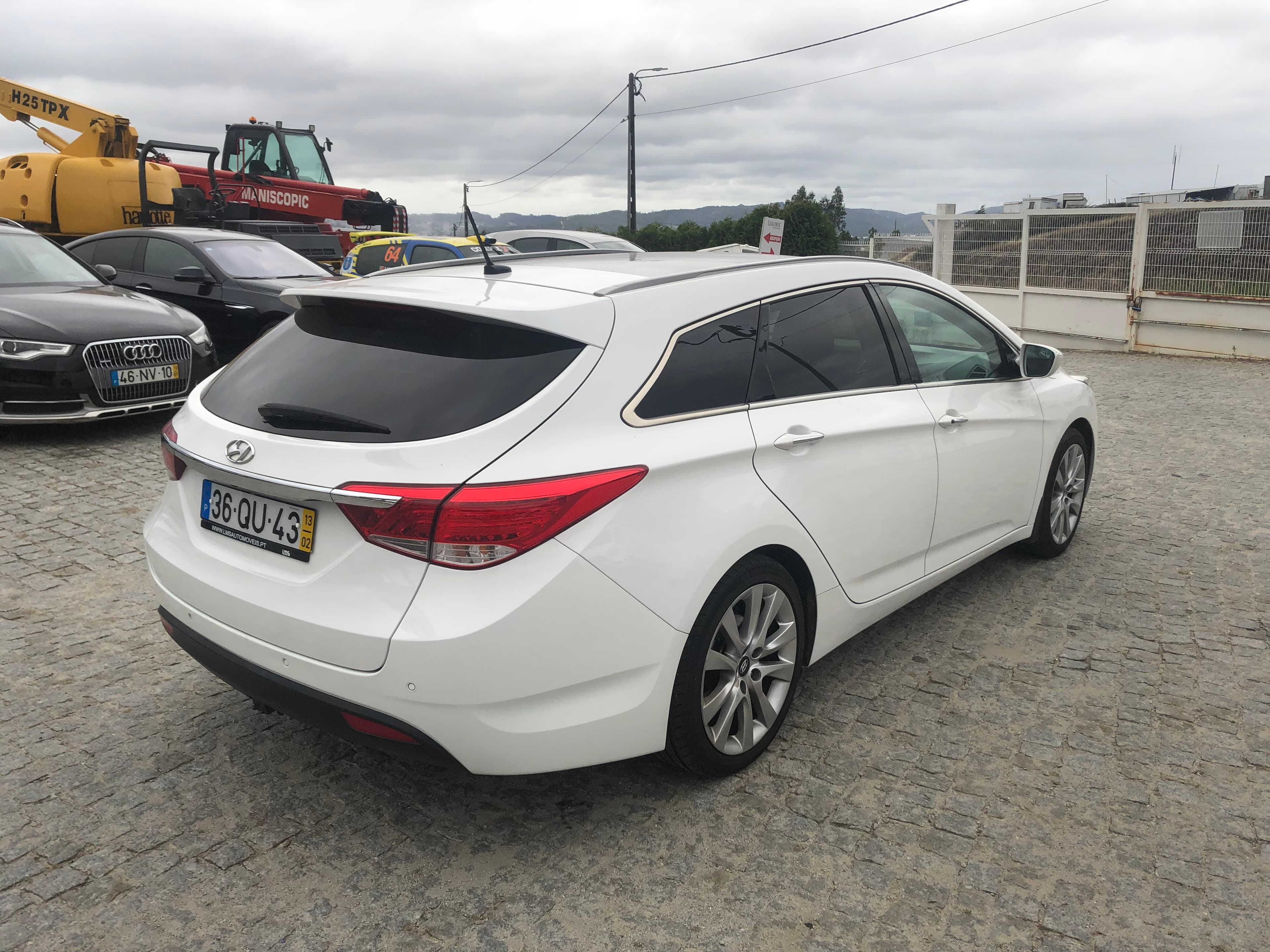 Hyundai i40 CRDI · Ano 2013 — imagem 6