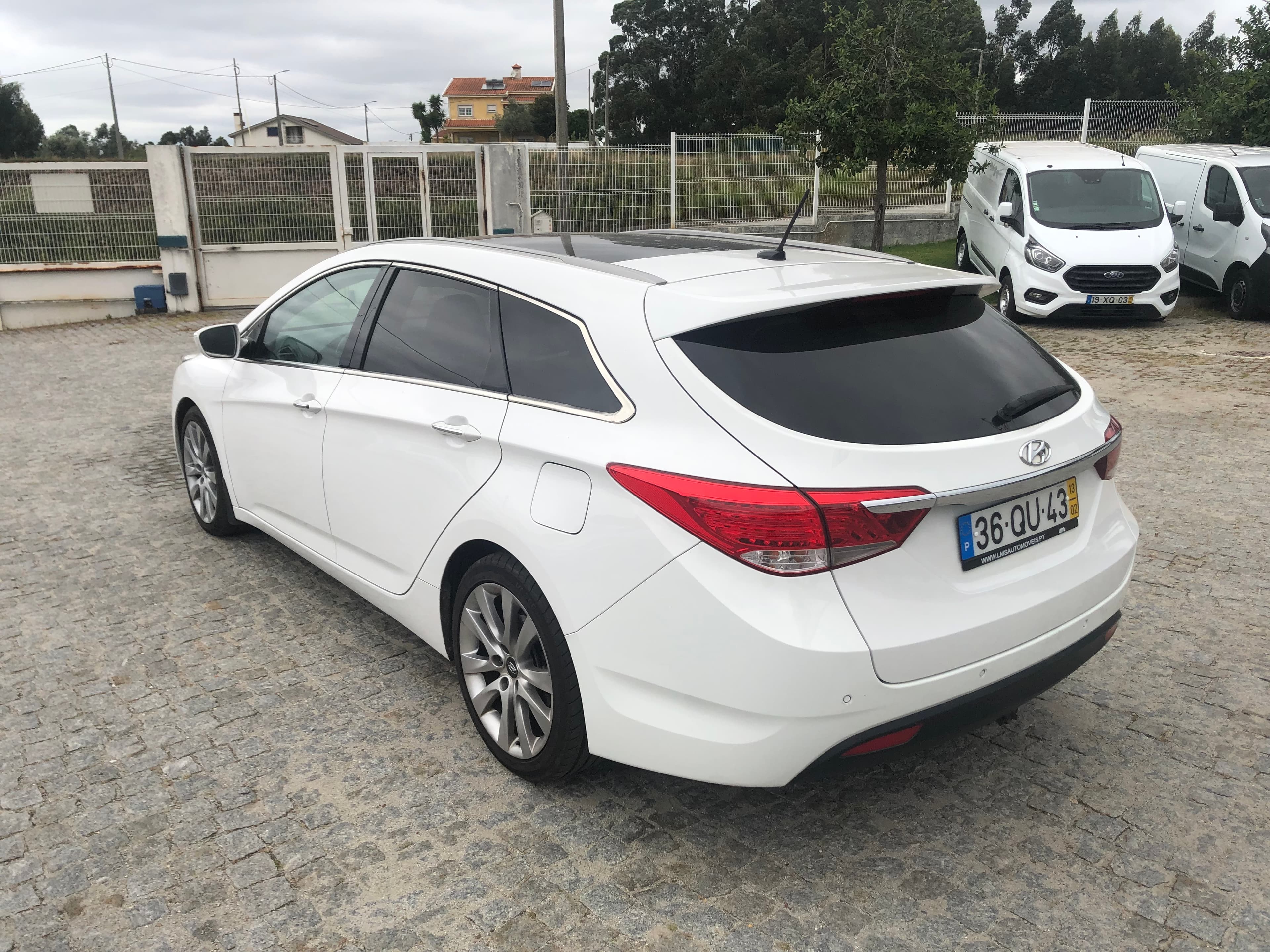 Hyundai i40 CRDI · Ano 2013 — imagem 5