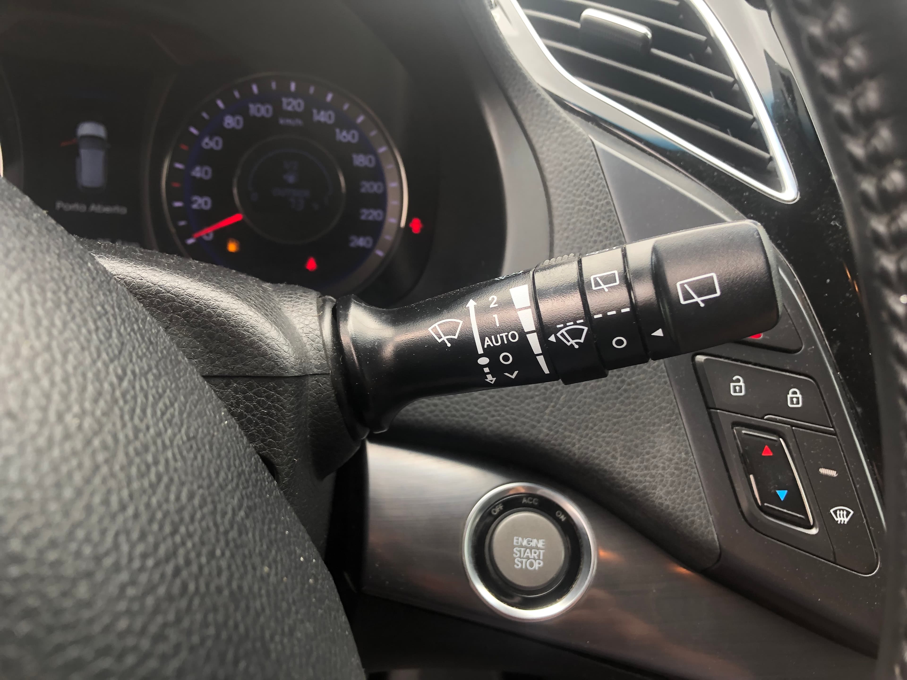 Hyundai i40 CRDI · Ano 2013 — imagem 32