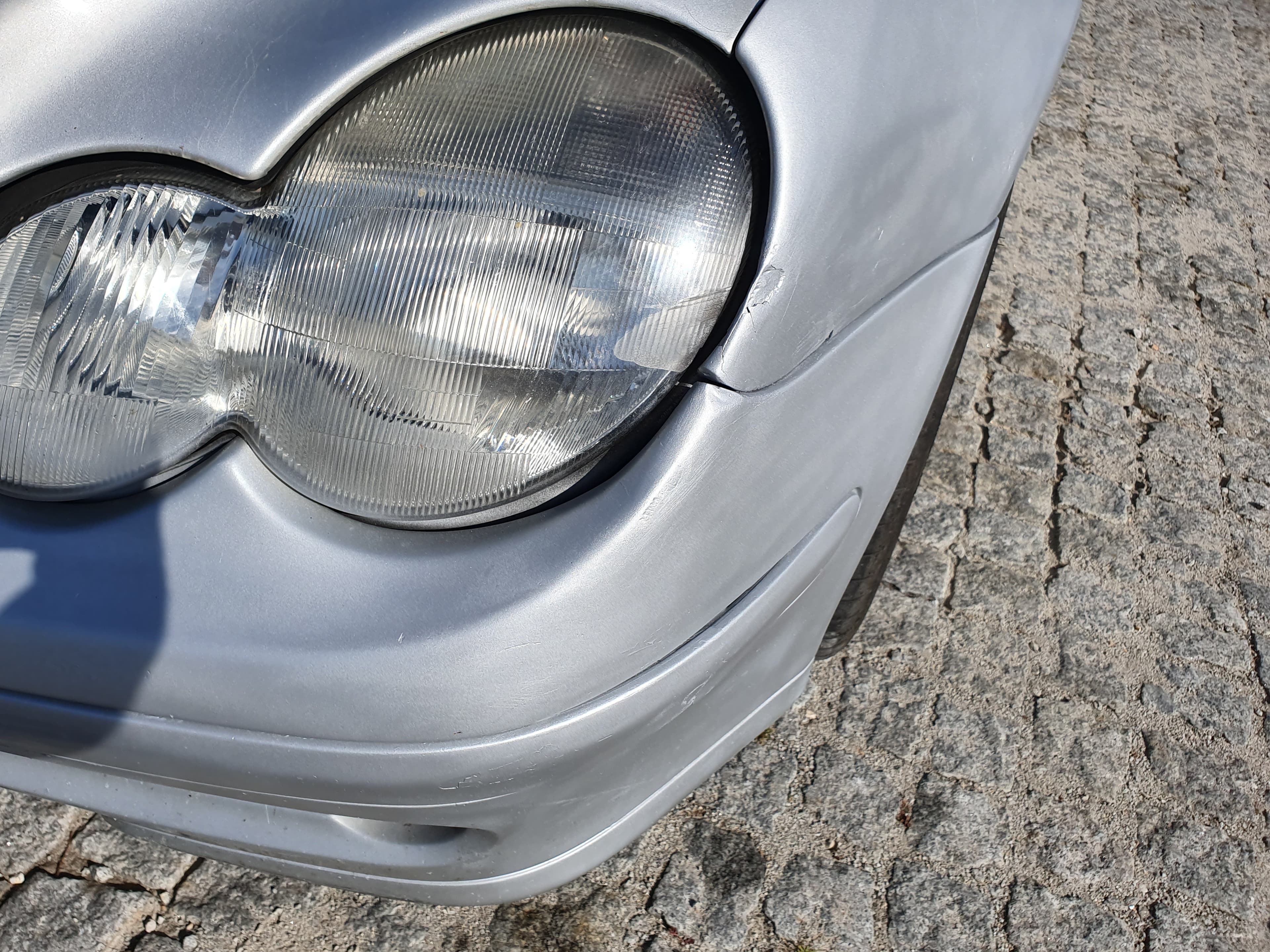 Mercedes-Benz C220 · Ano 2003 — image 11