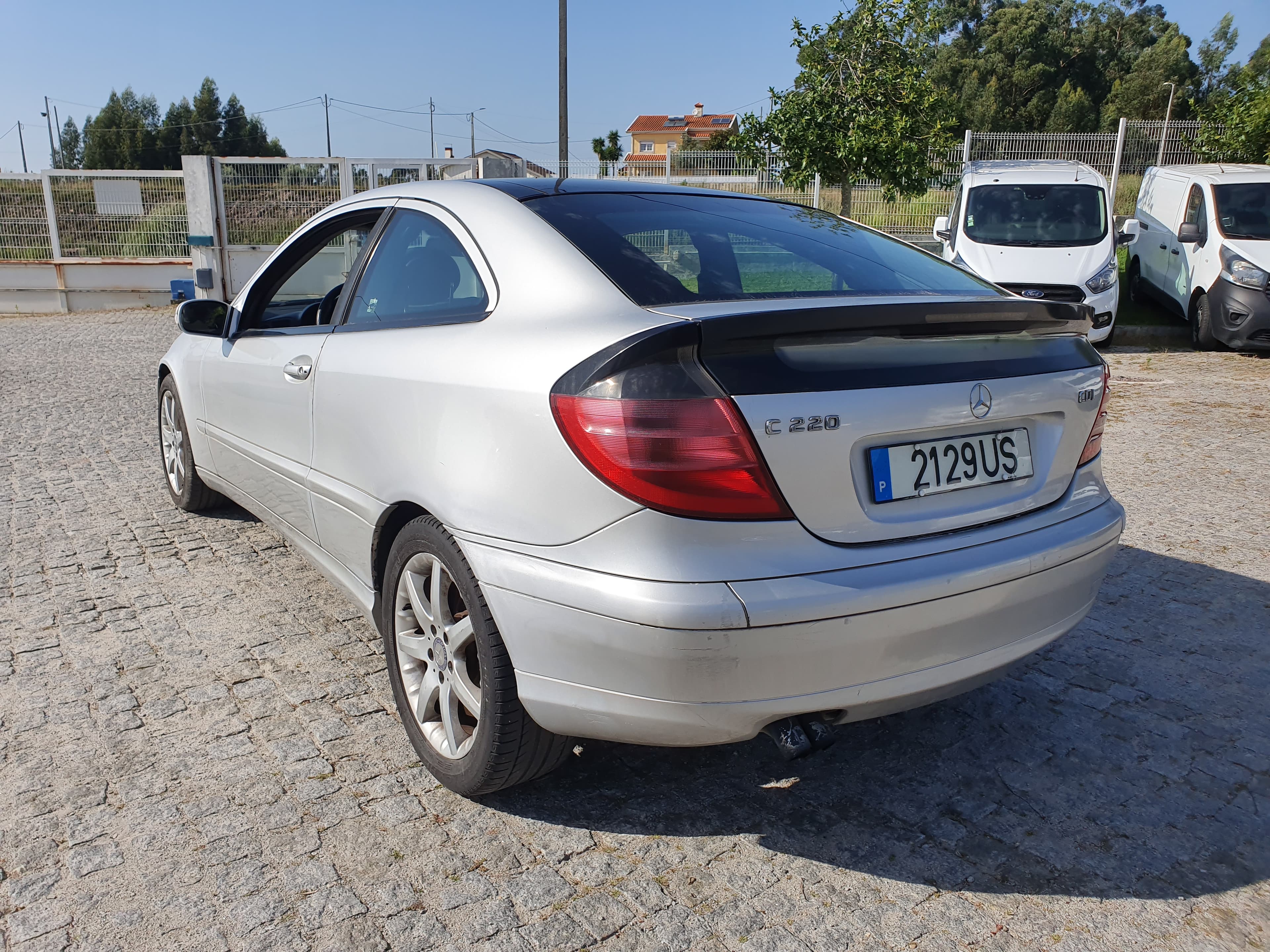 Mercedes-Benz C220 · Ano 2003 — image 6