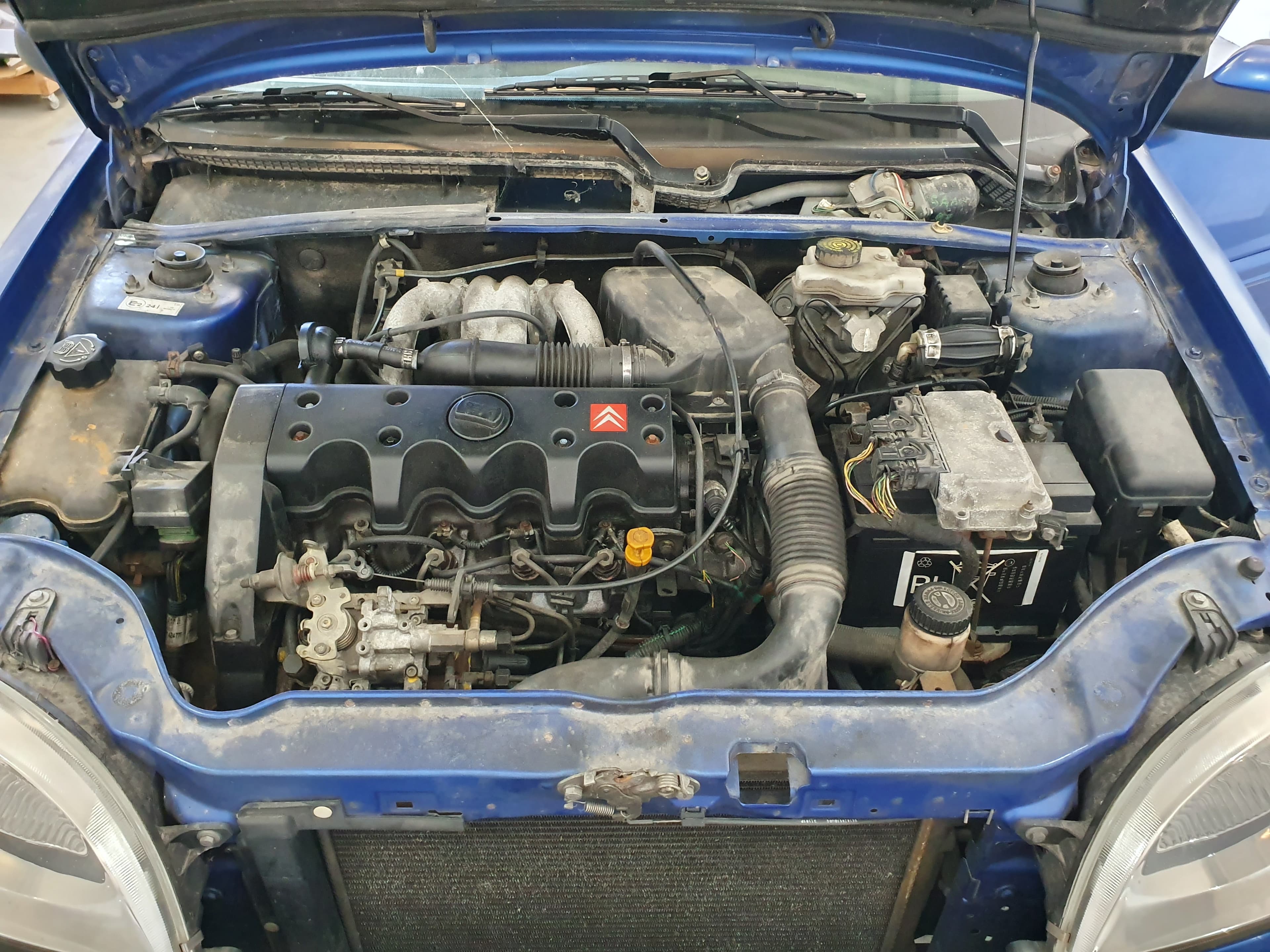 Citroën Saxo · Ano 2002 — imagem 8