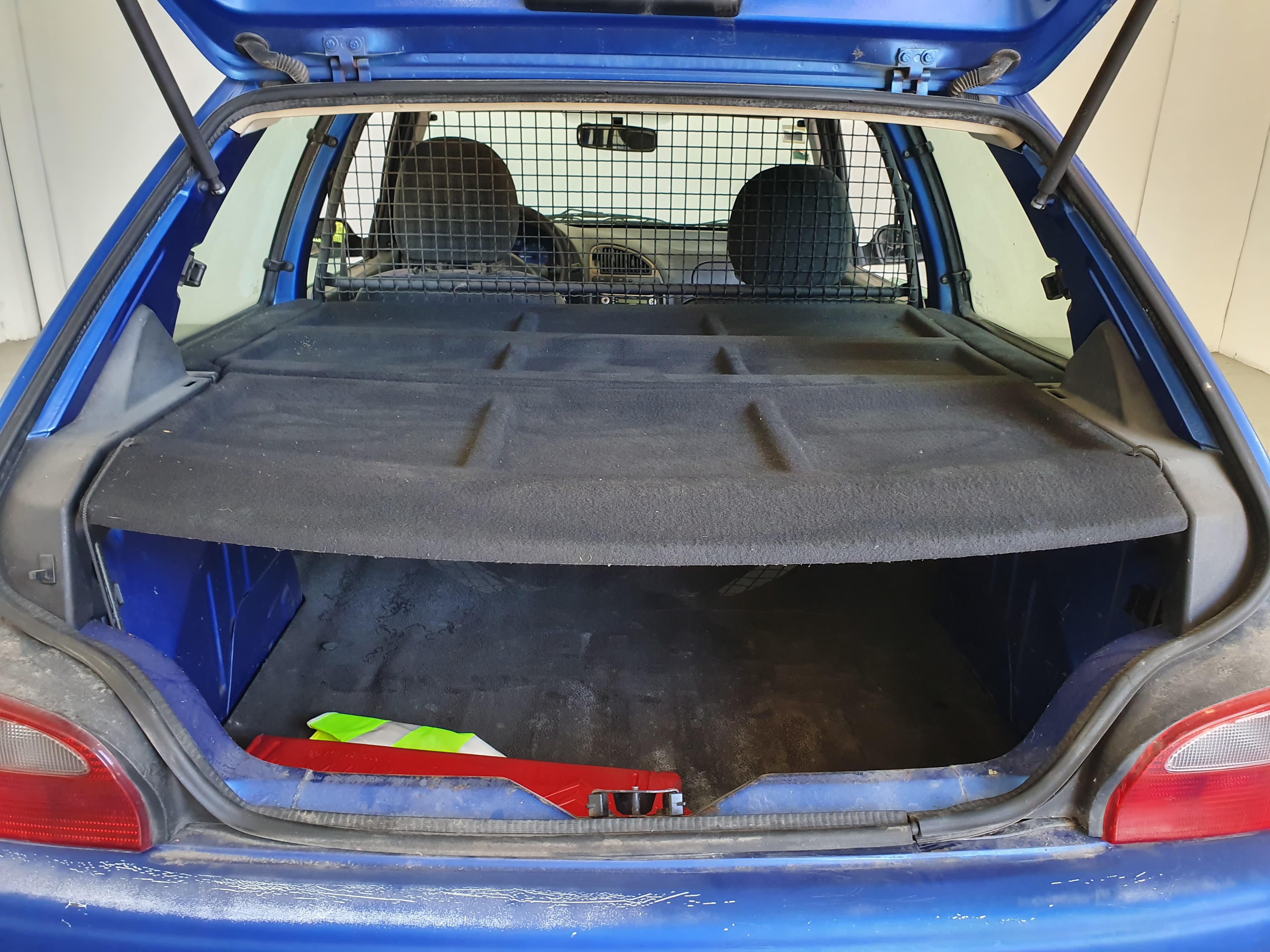 Citroën Saxo · Ano 2002 — imagem 7