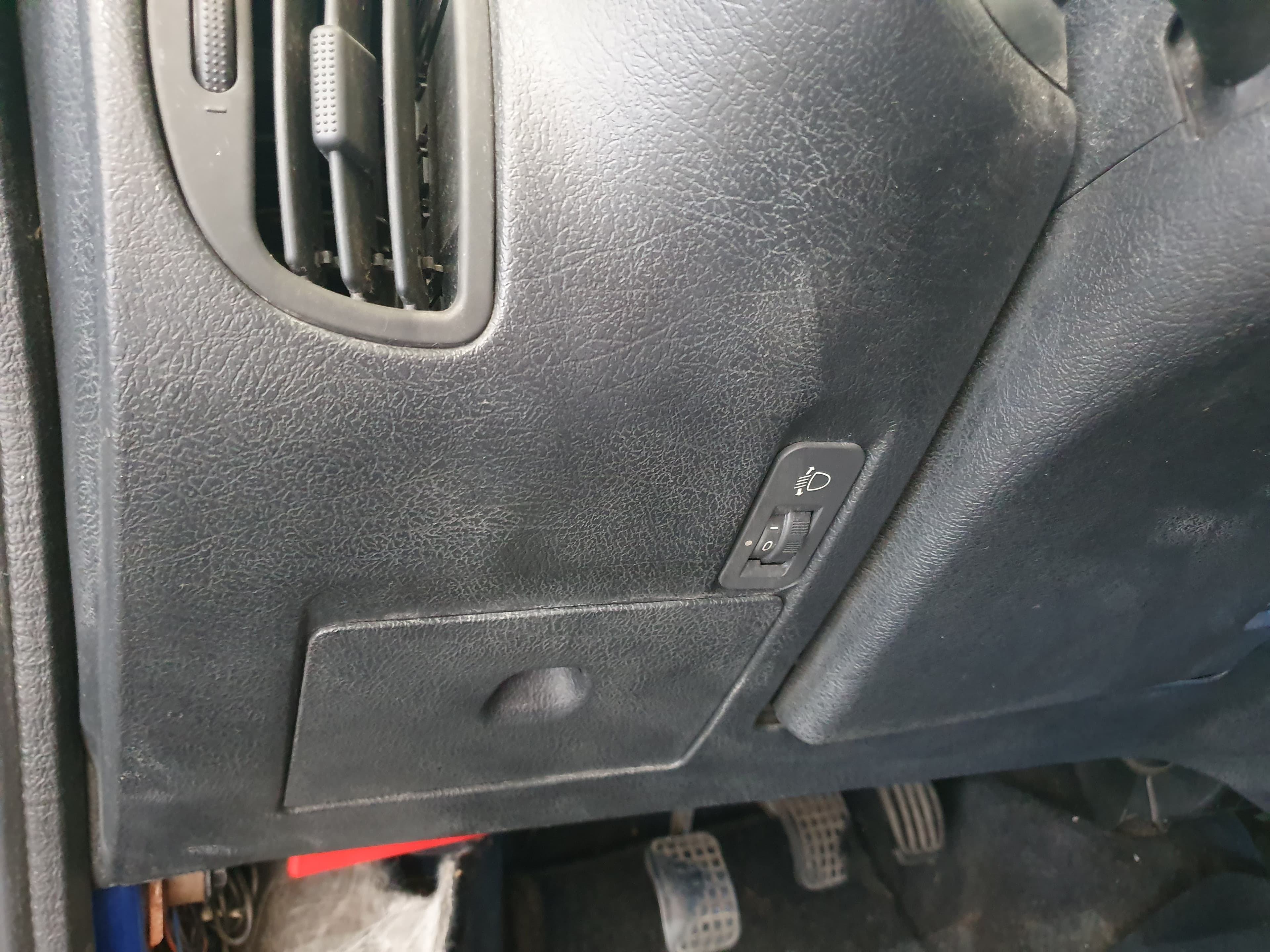 Citroën Saxo · Ano 2002 — imagem 29