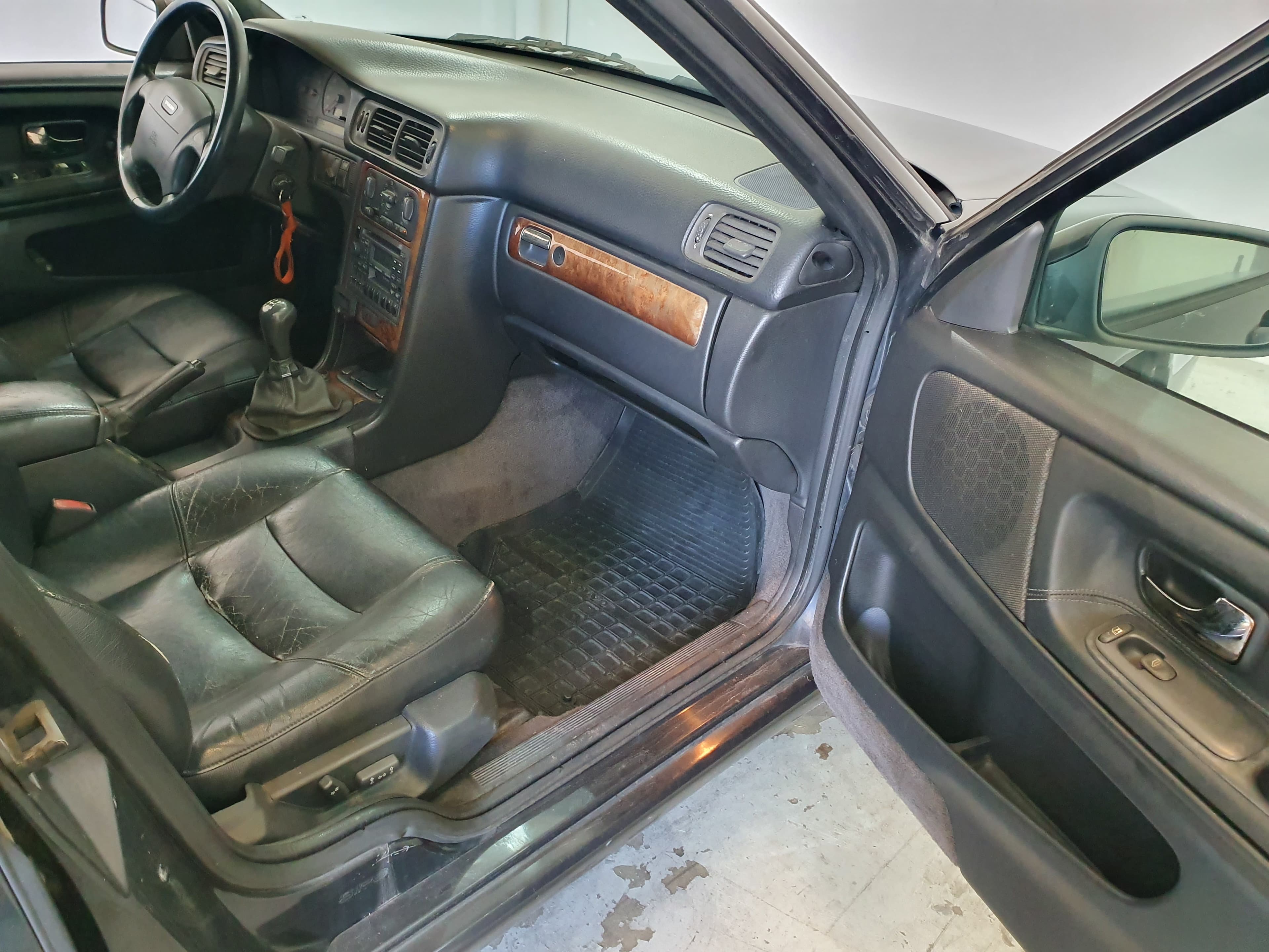 Volvo V70 · Ano 1998 — imagem 22
