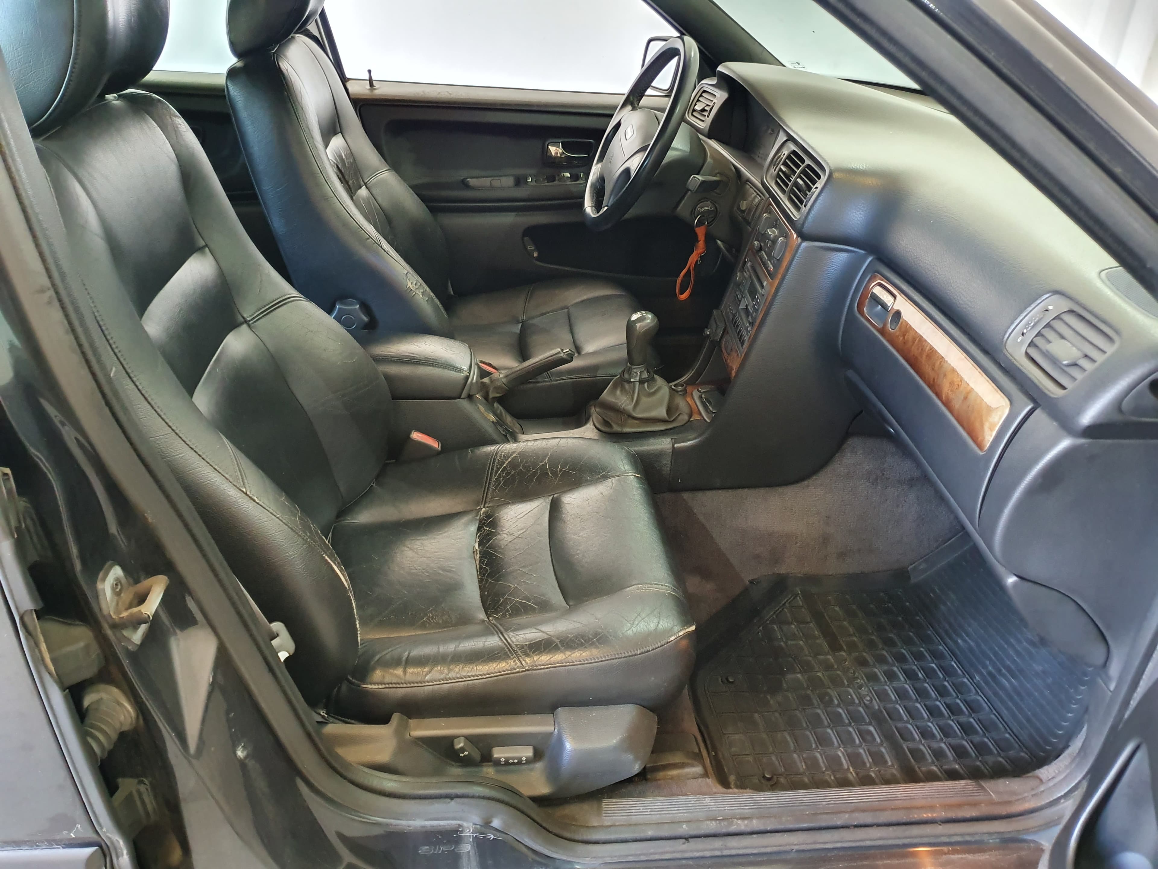 Volvo V70 · Ano 1998 — imagem 30