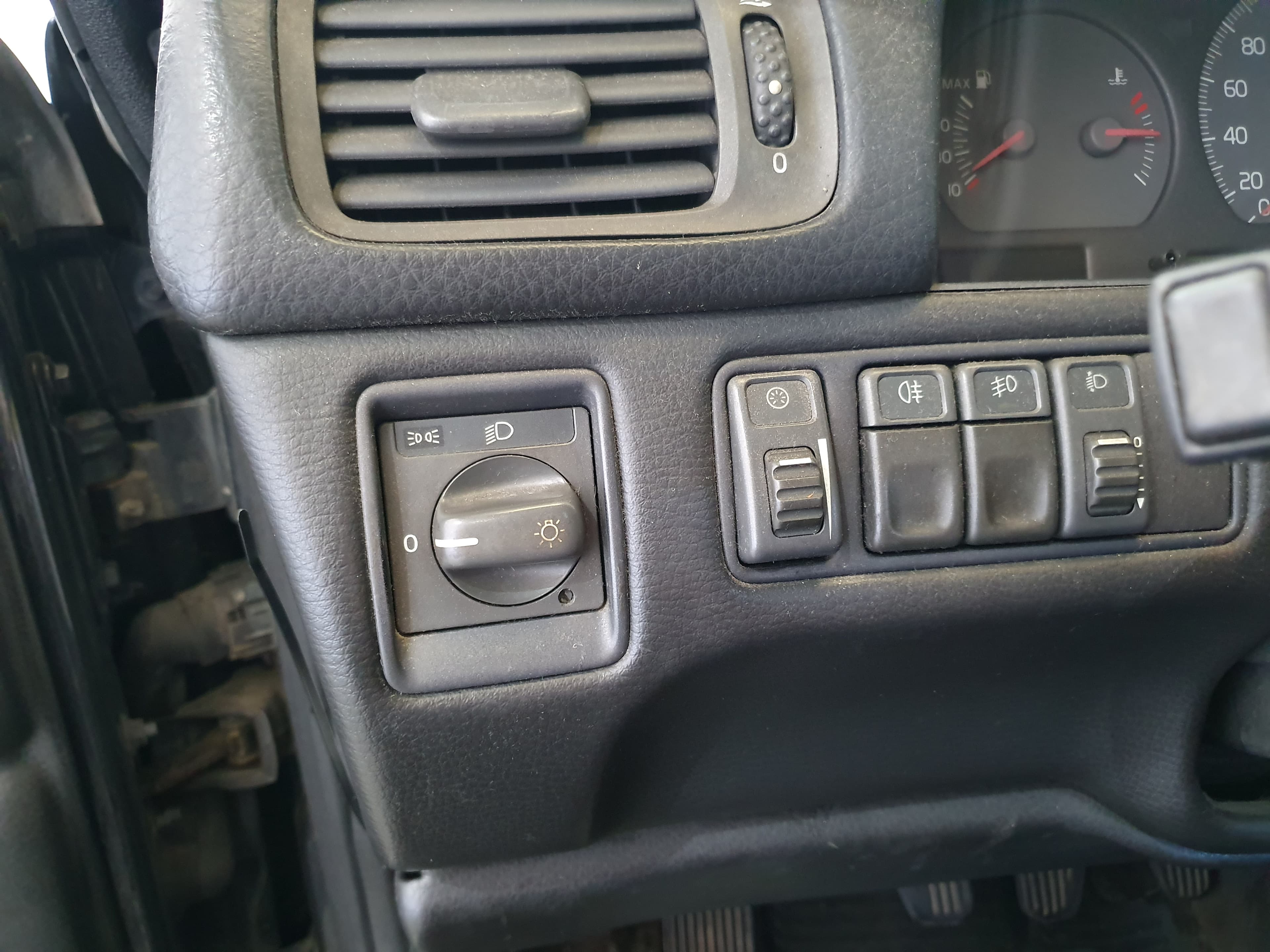 Volvo V70 · Ano 1998 — imagem 41