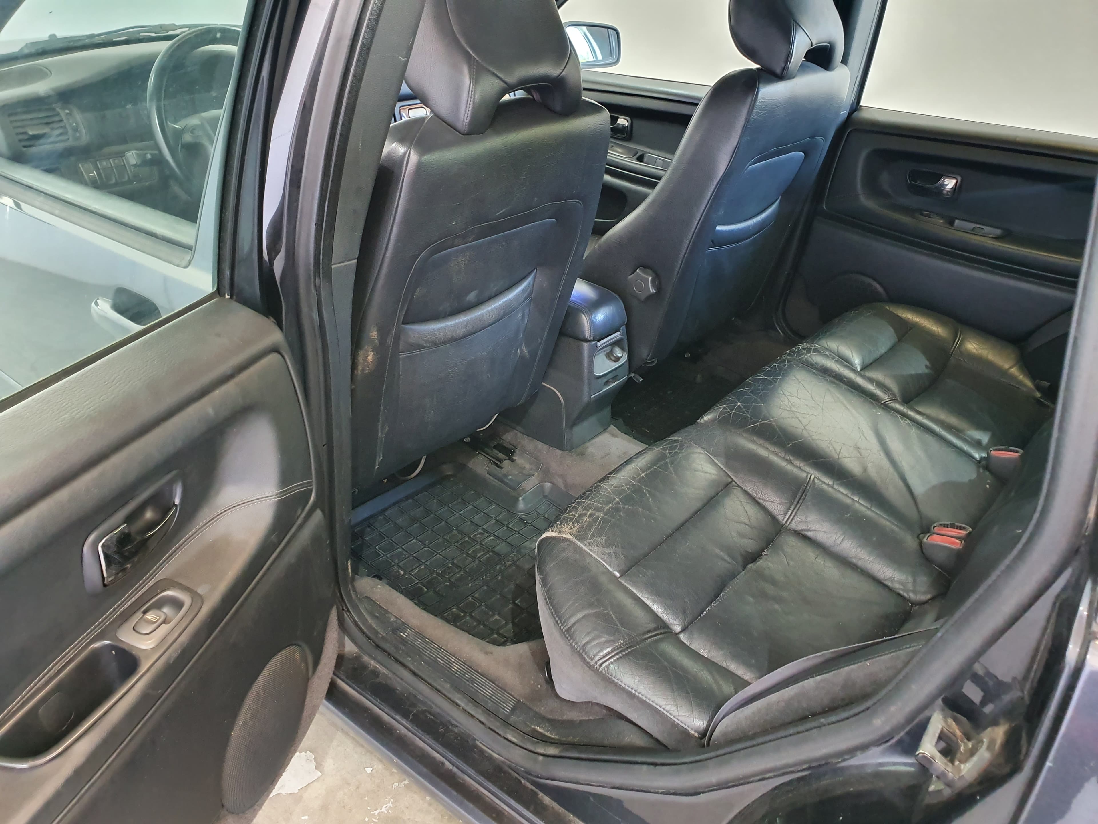 Volvo V70 · Ano 1998 — imagem 26