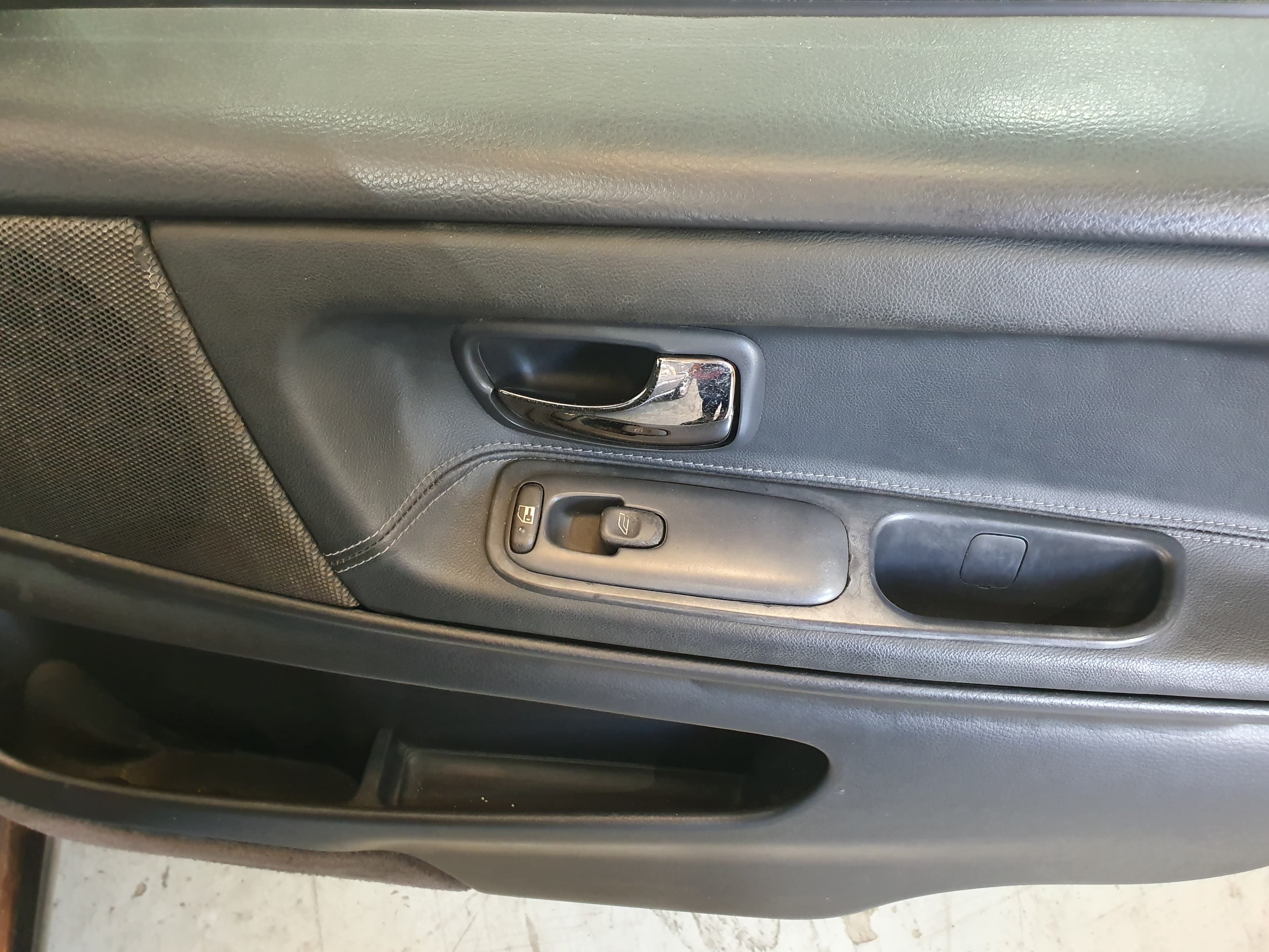 Volvo V70 · Ano 1998 — imagem 23
