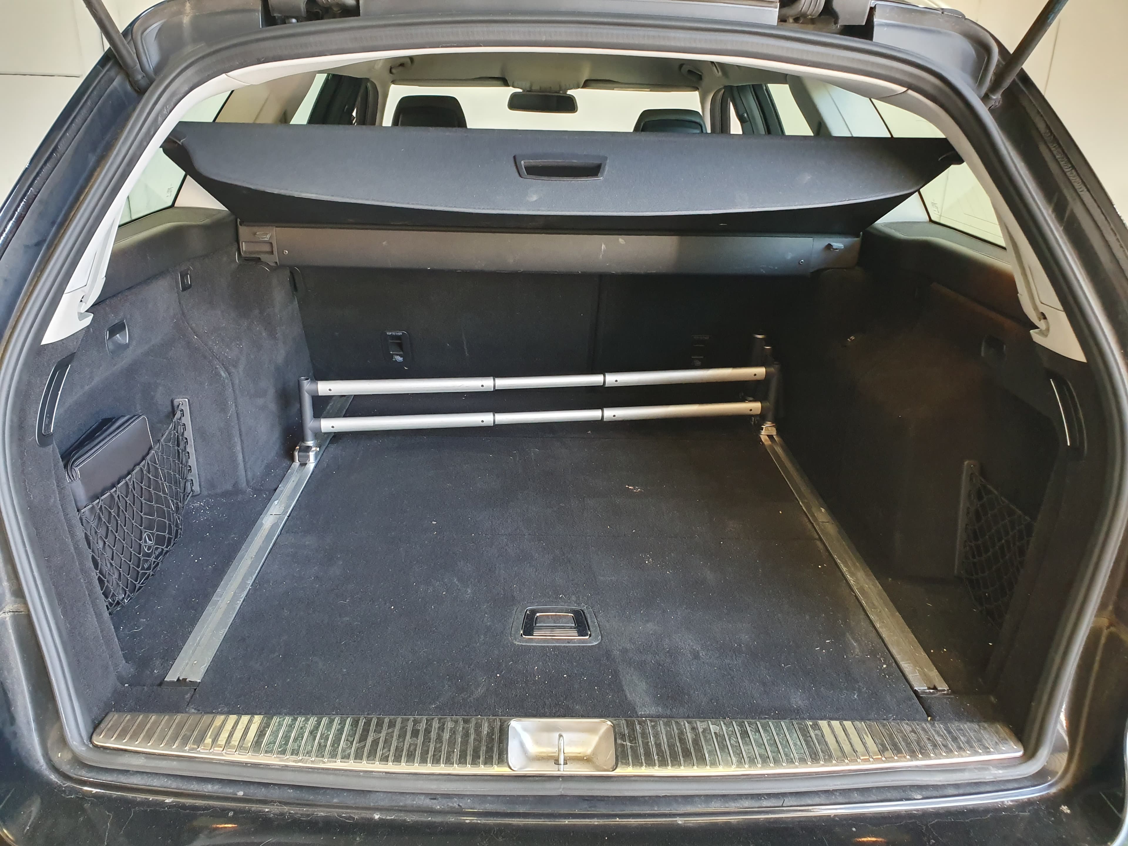 Mercedes-Benz E300 Hybrid · Ano 2012 — imagem 8