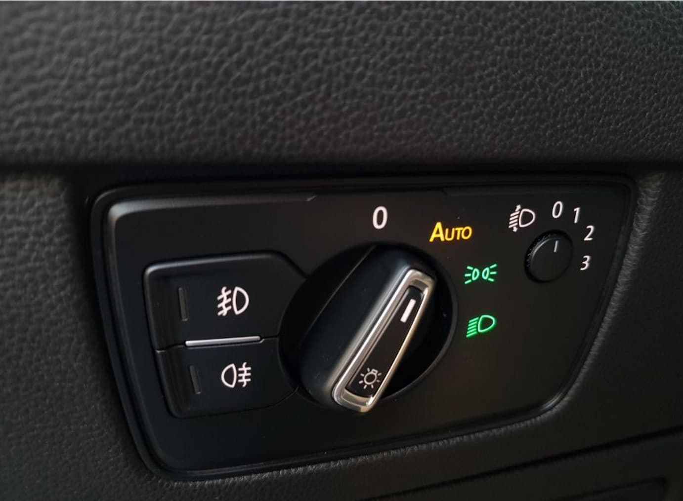 Volkswagen Passat 2.0TDI · Ano 2015 — image 20