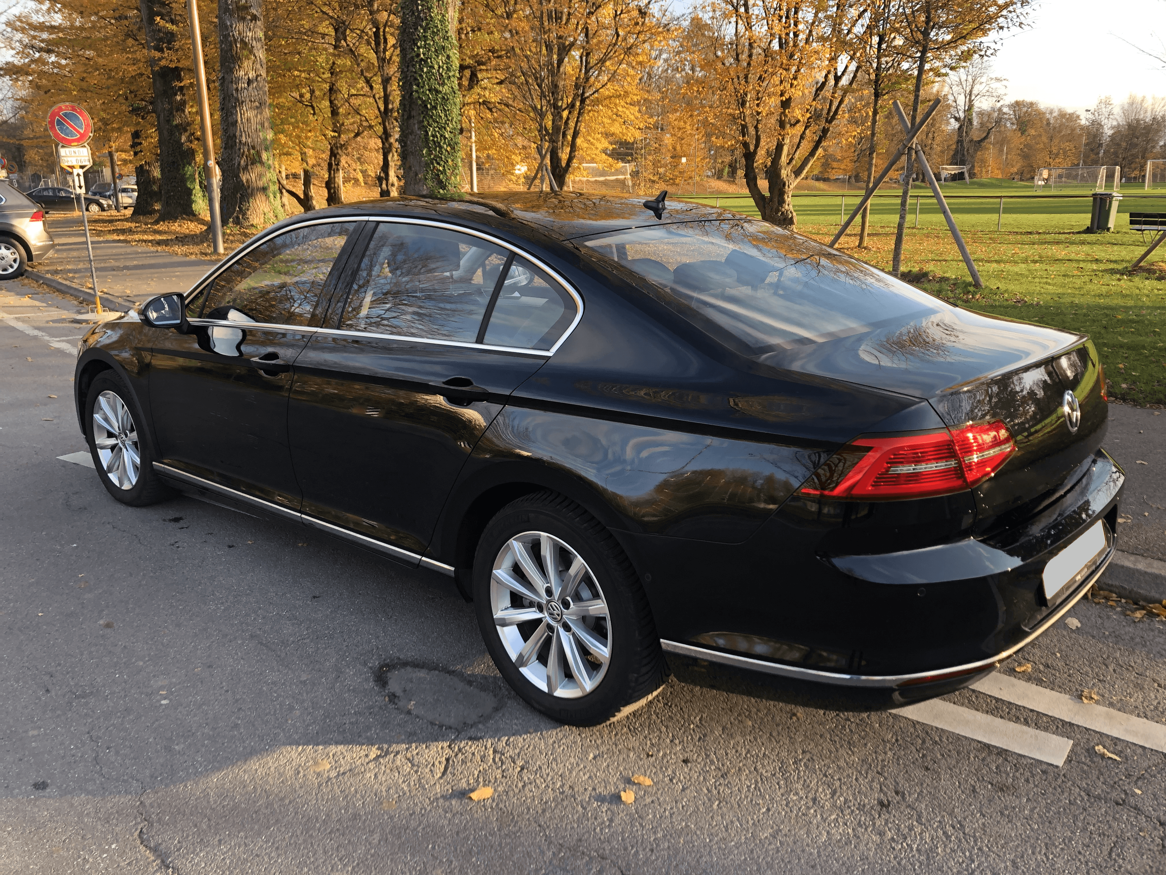 Volkswagen Passat 2.0TDI · Ano 2015 — image 6