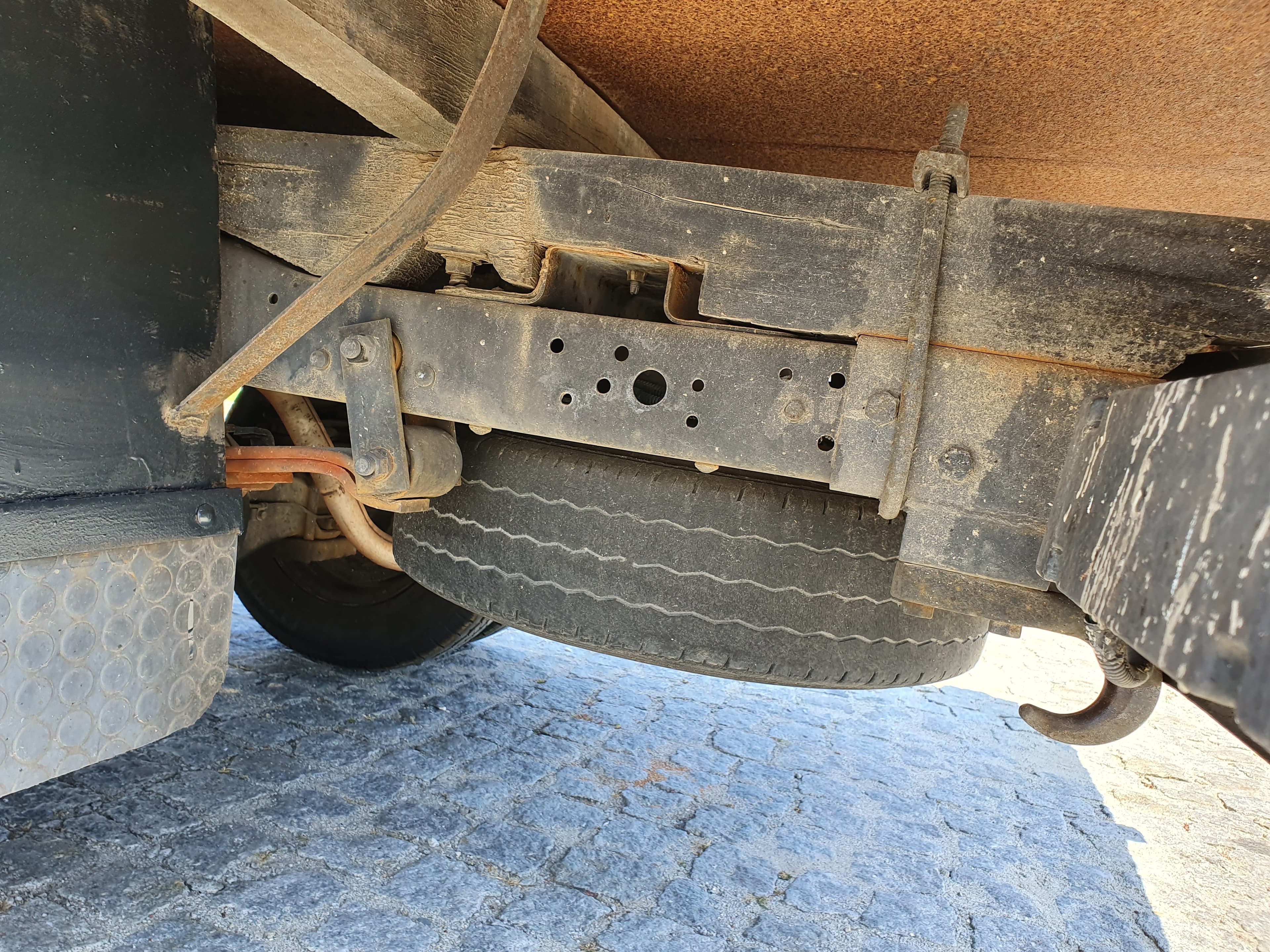 Toyota Dyna 150 · Ano 2001 — imagen 8