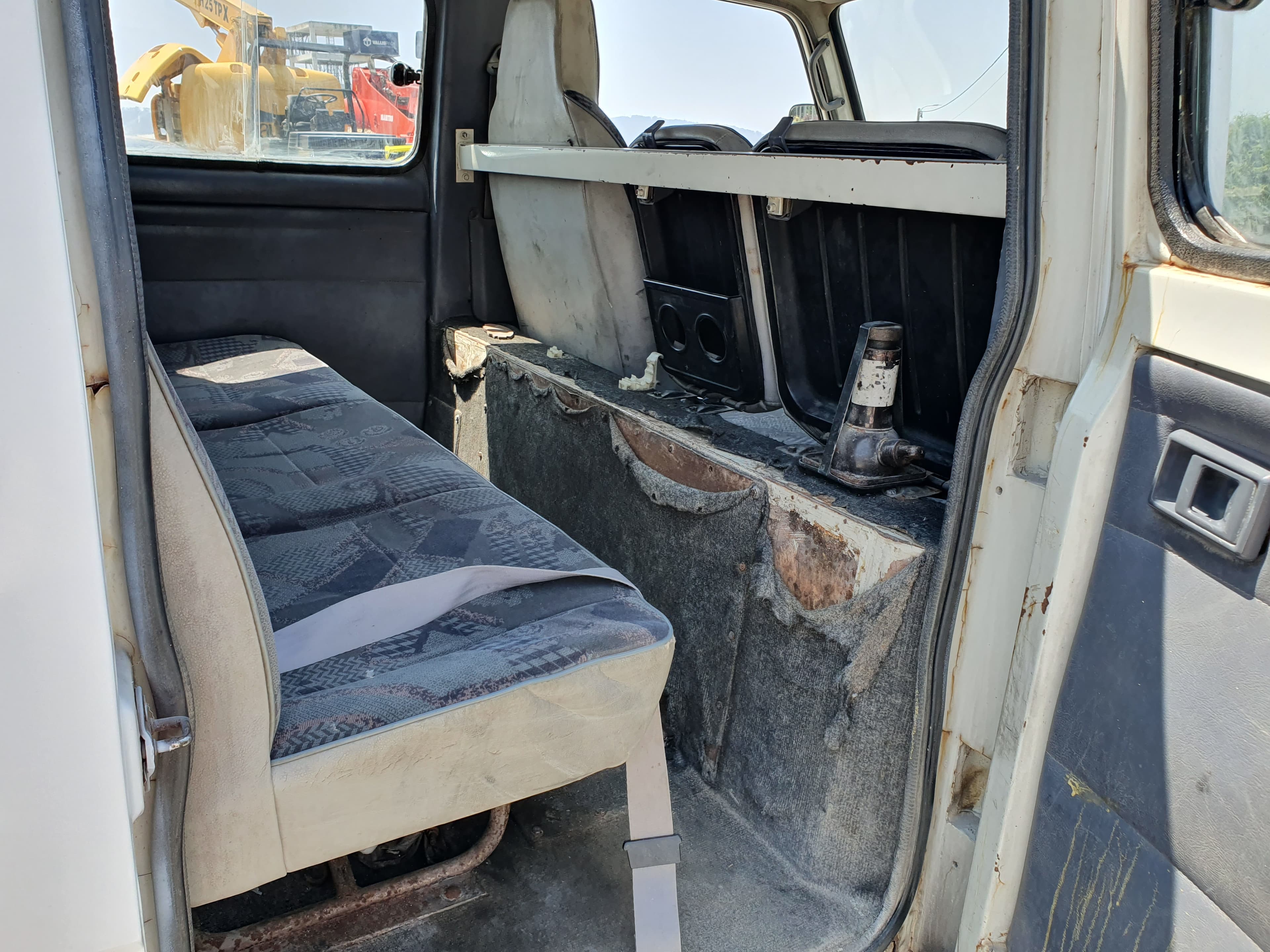 Toyota Dyna 150 · Ano 2001 — imagen 18