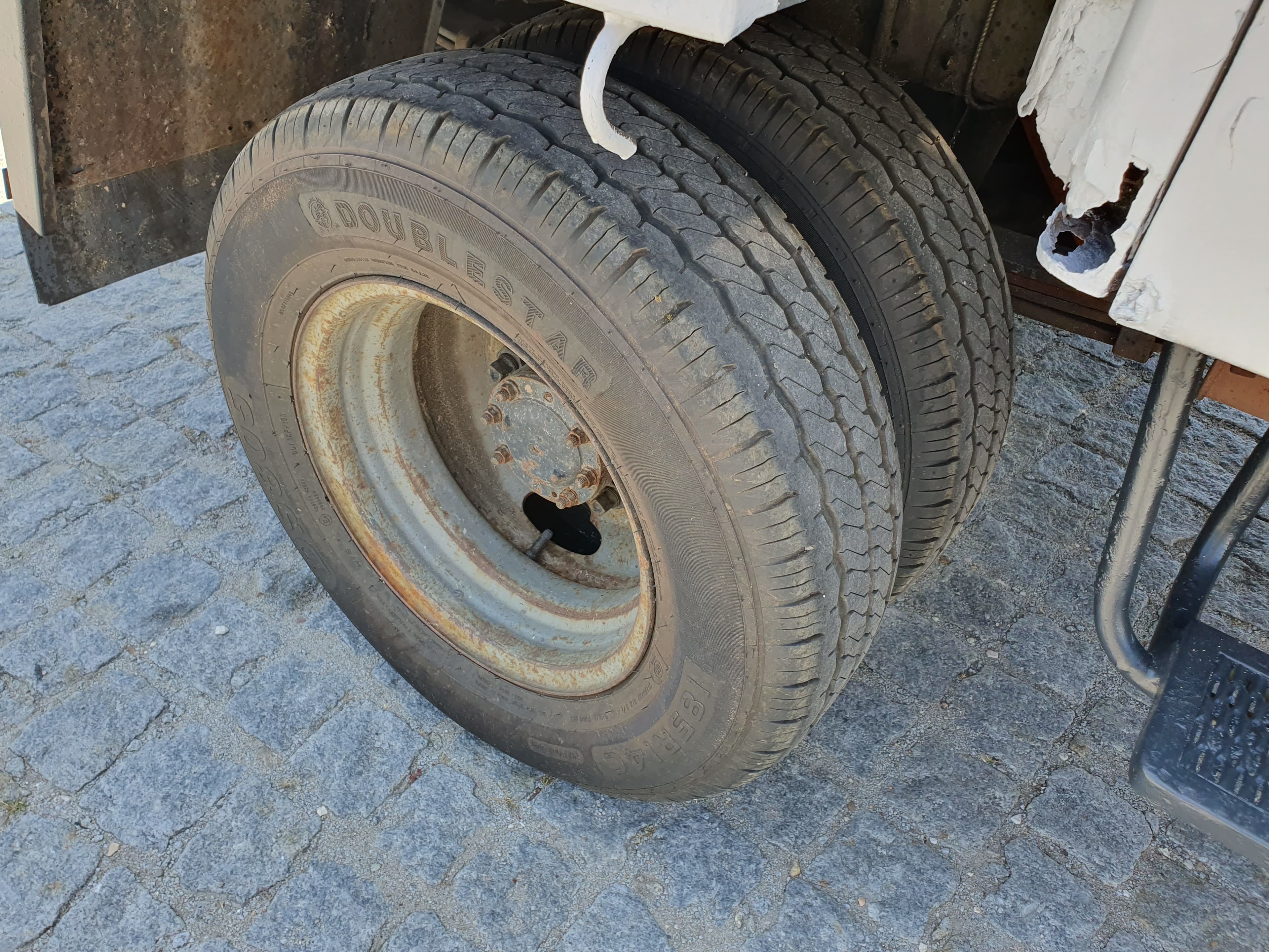 Toyota Dyna 150 · Ano 2001 — imagen 14