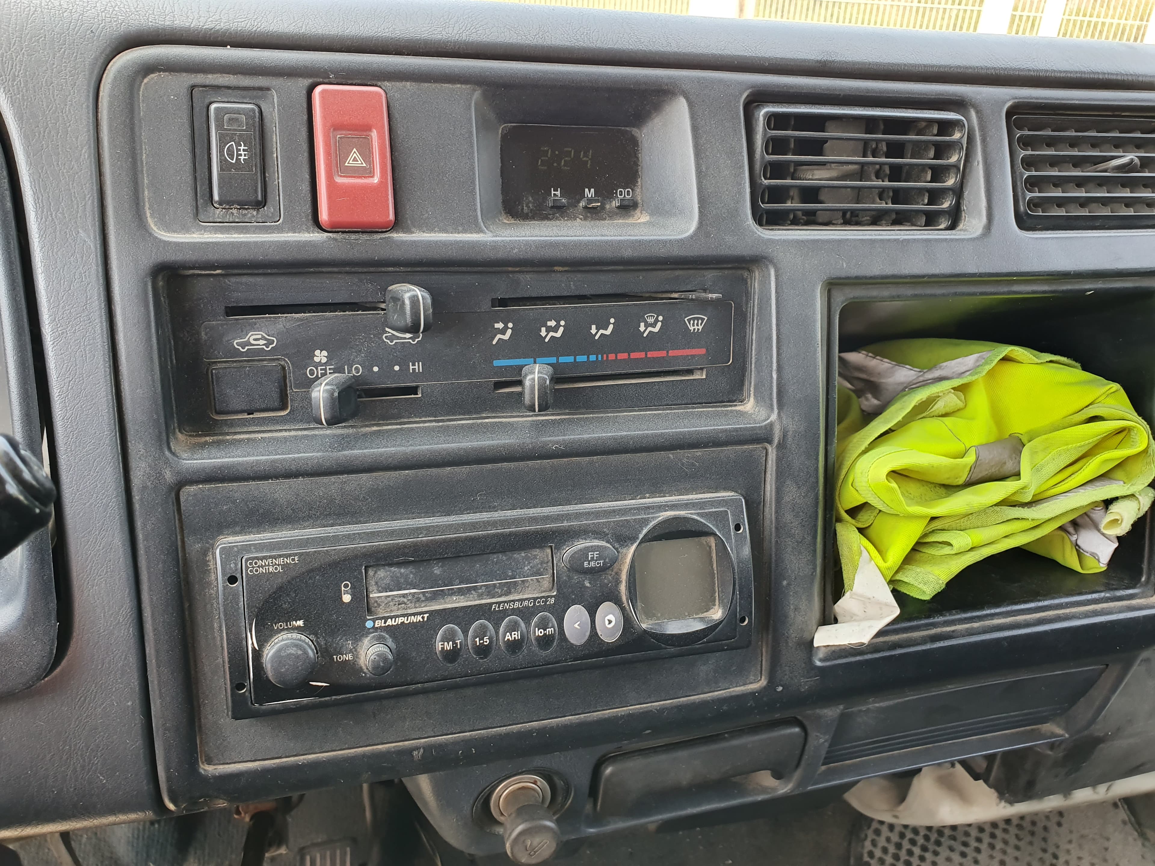 Toyota Dyna 150 · Ano 2001 — imagen 25