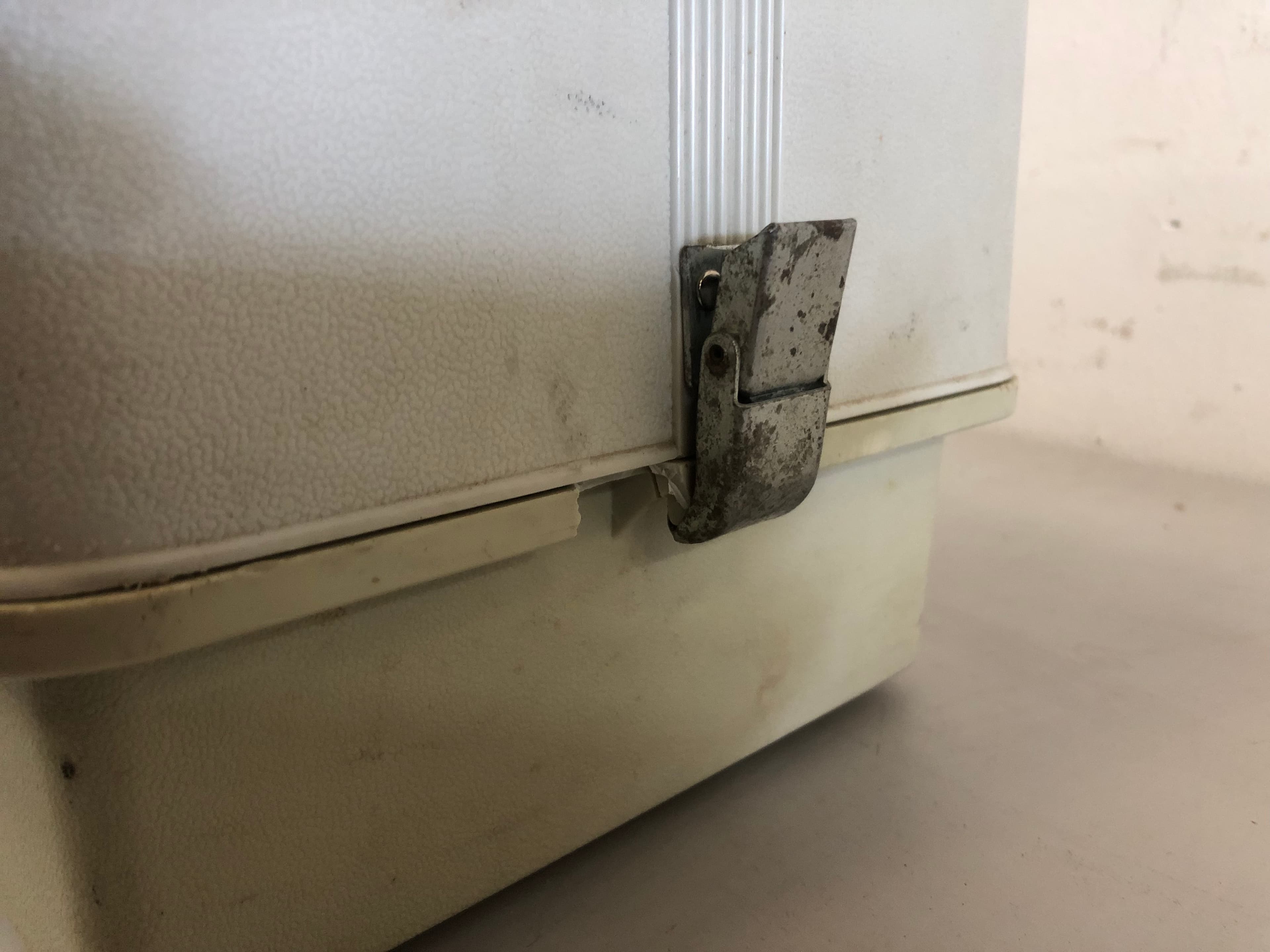 Sewing Machine — image 12
