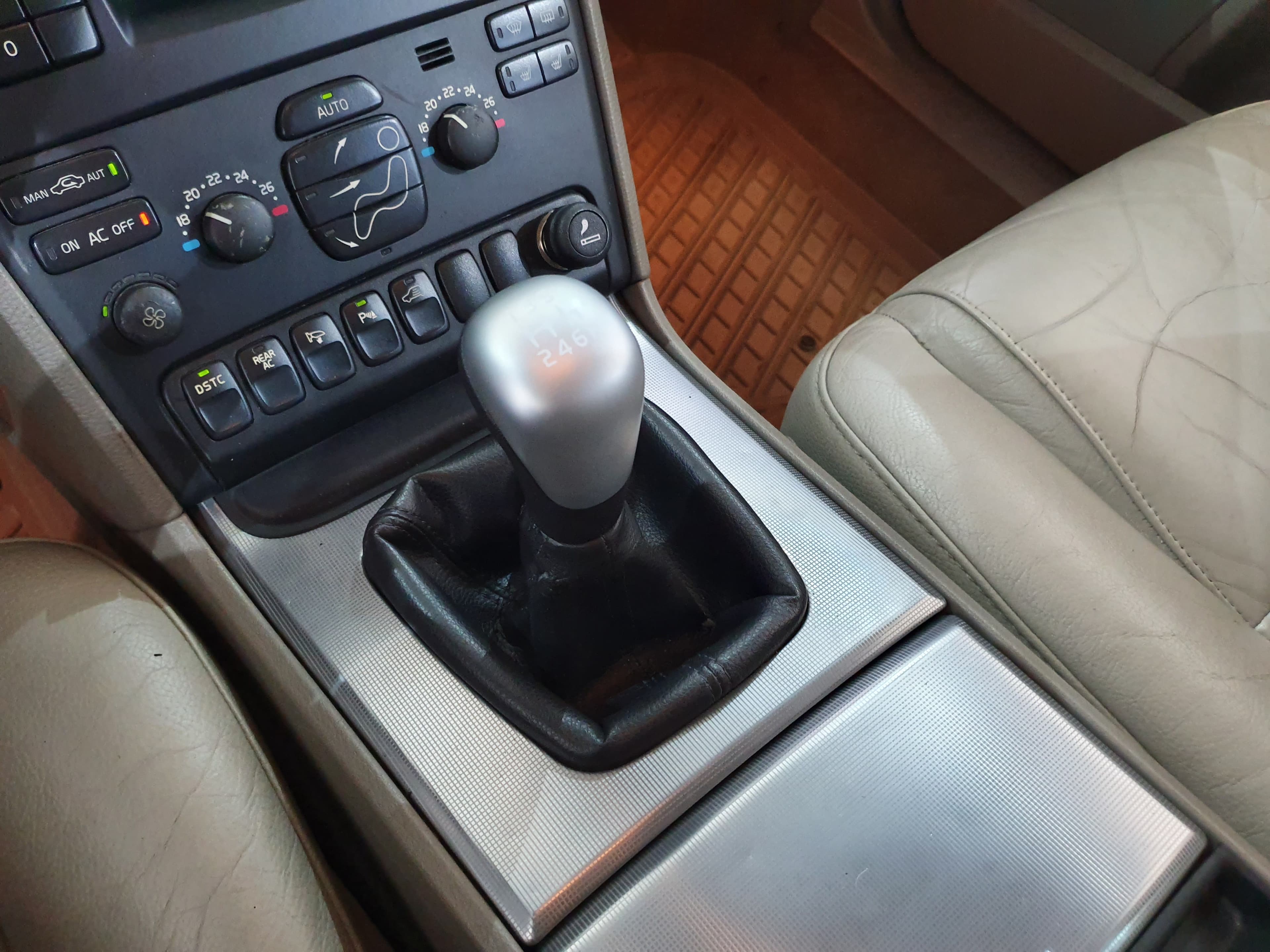 Volvo XC90 · Ano 2006 — imagen 34