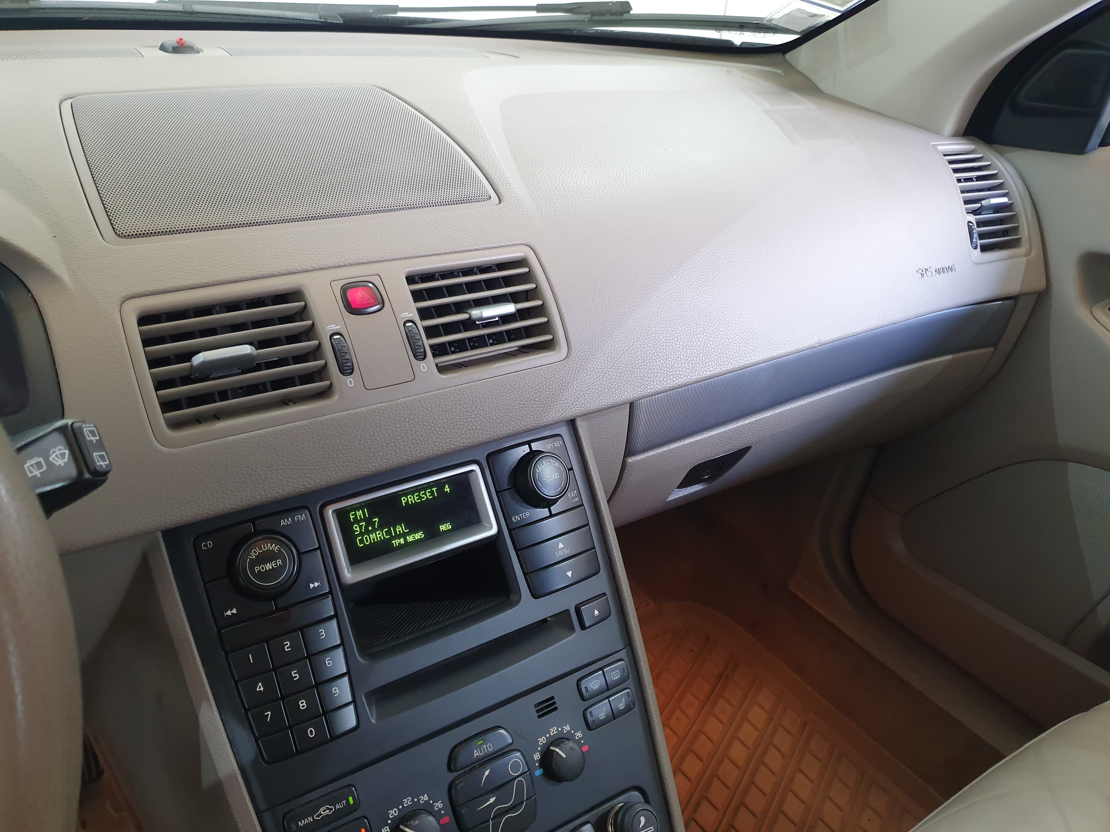 Volvo XC90 · Ano 2006 — imagen 36