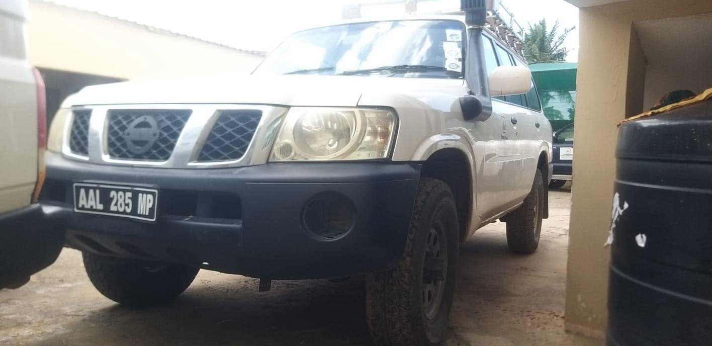 Nissan Patrol — image 5